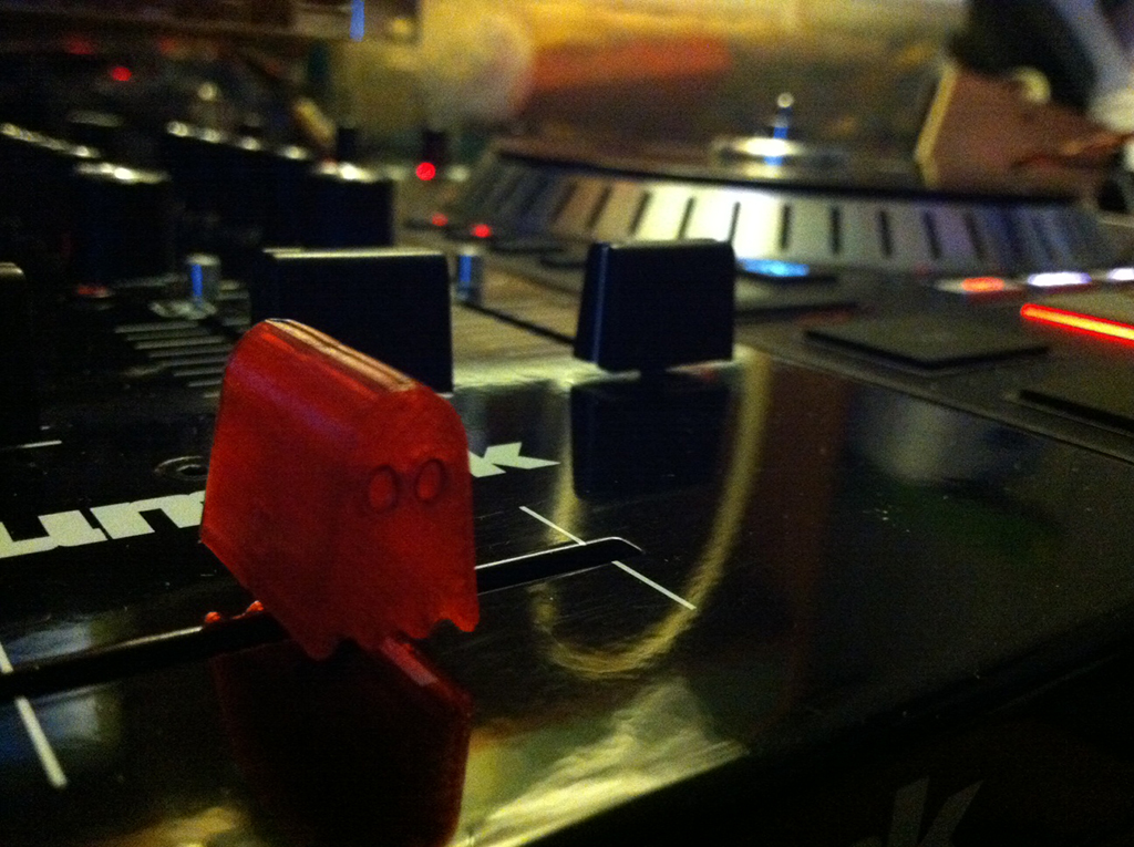 DJ Control — thumbnail 14