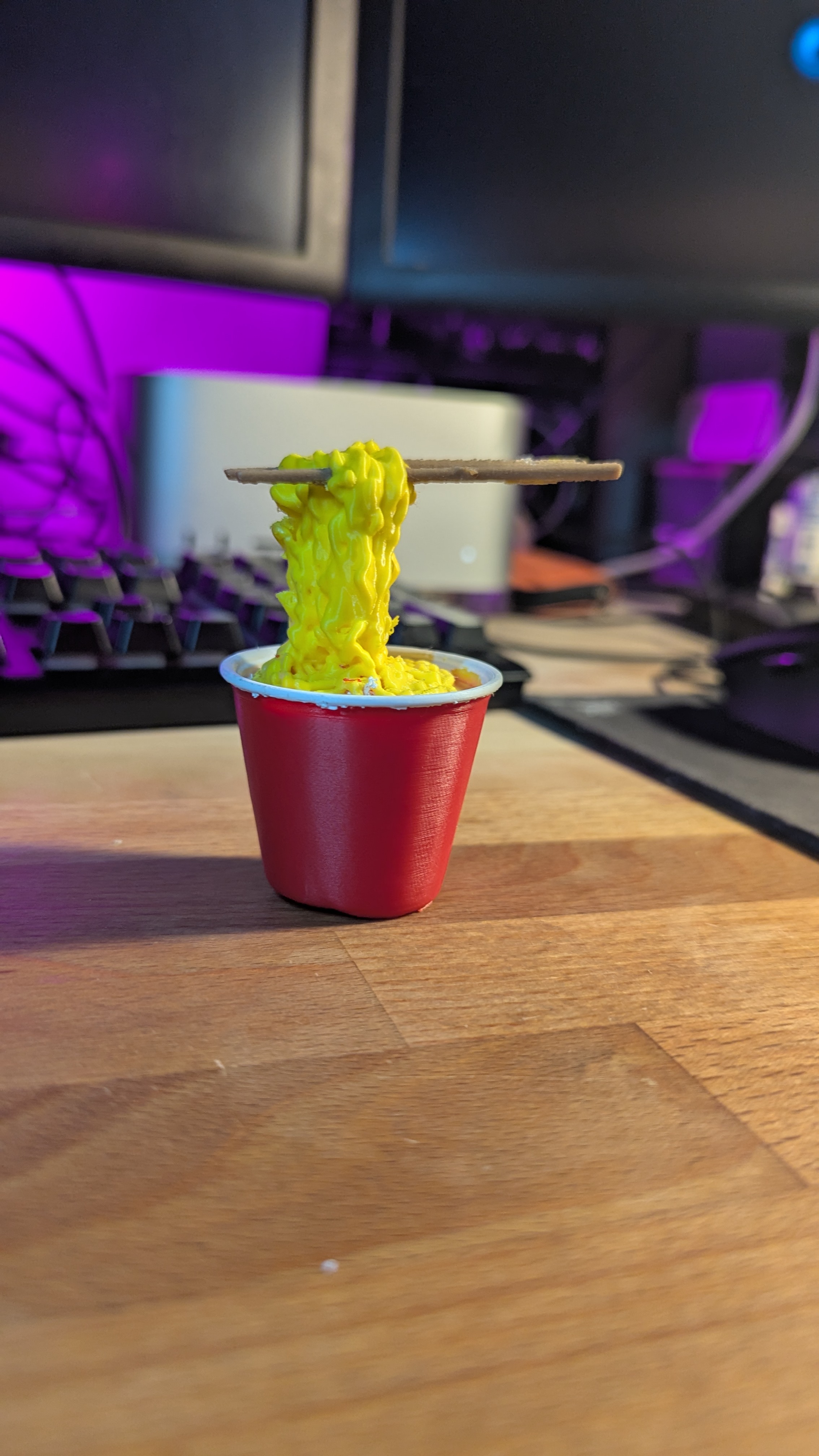 Noodles Chopstick Hover — miniatura 5