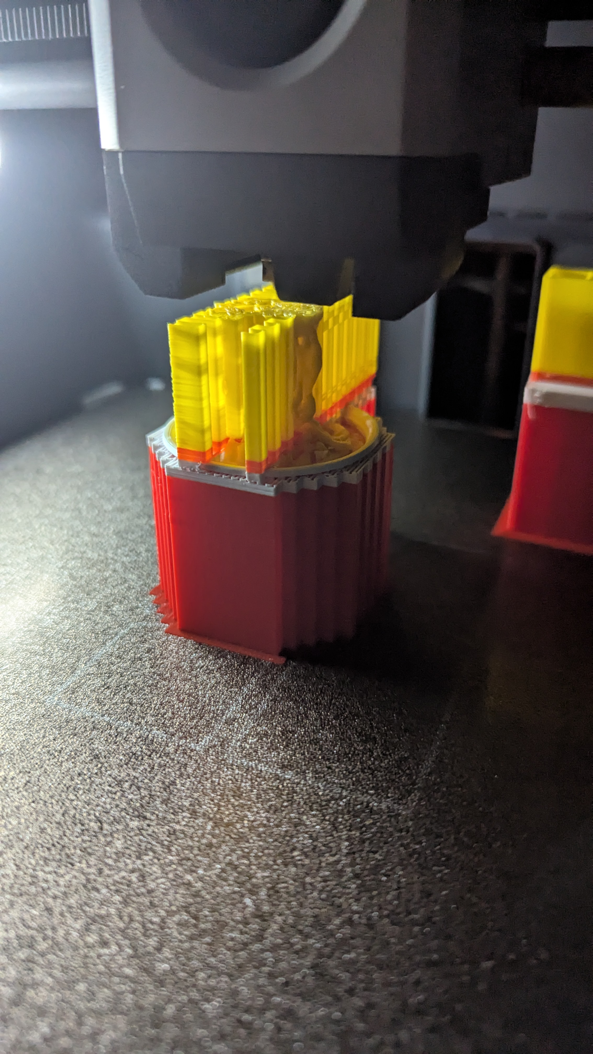 Noodles Chopstick Hover — miniatura 3