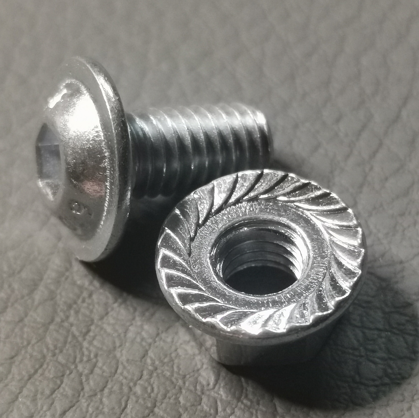 Lamp action camera clamp — thumbnail 3