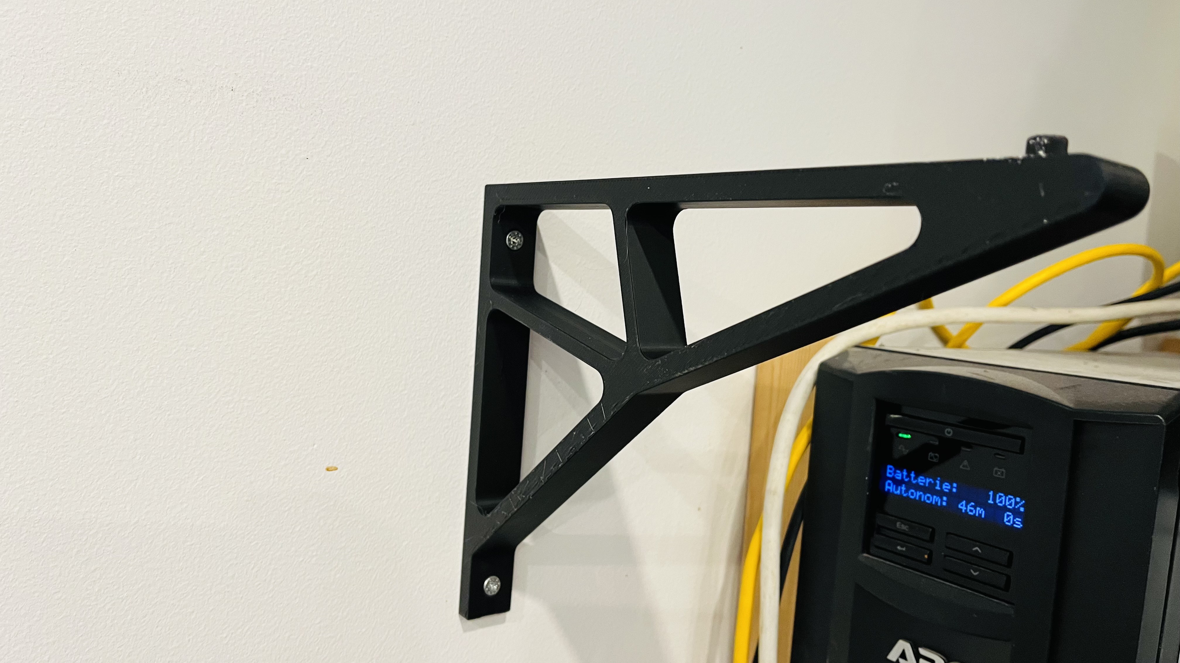 Miniatura 2 do modelo 3D Strong shelf bracket