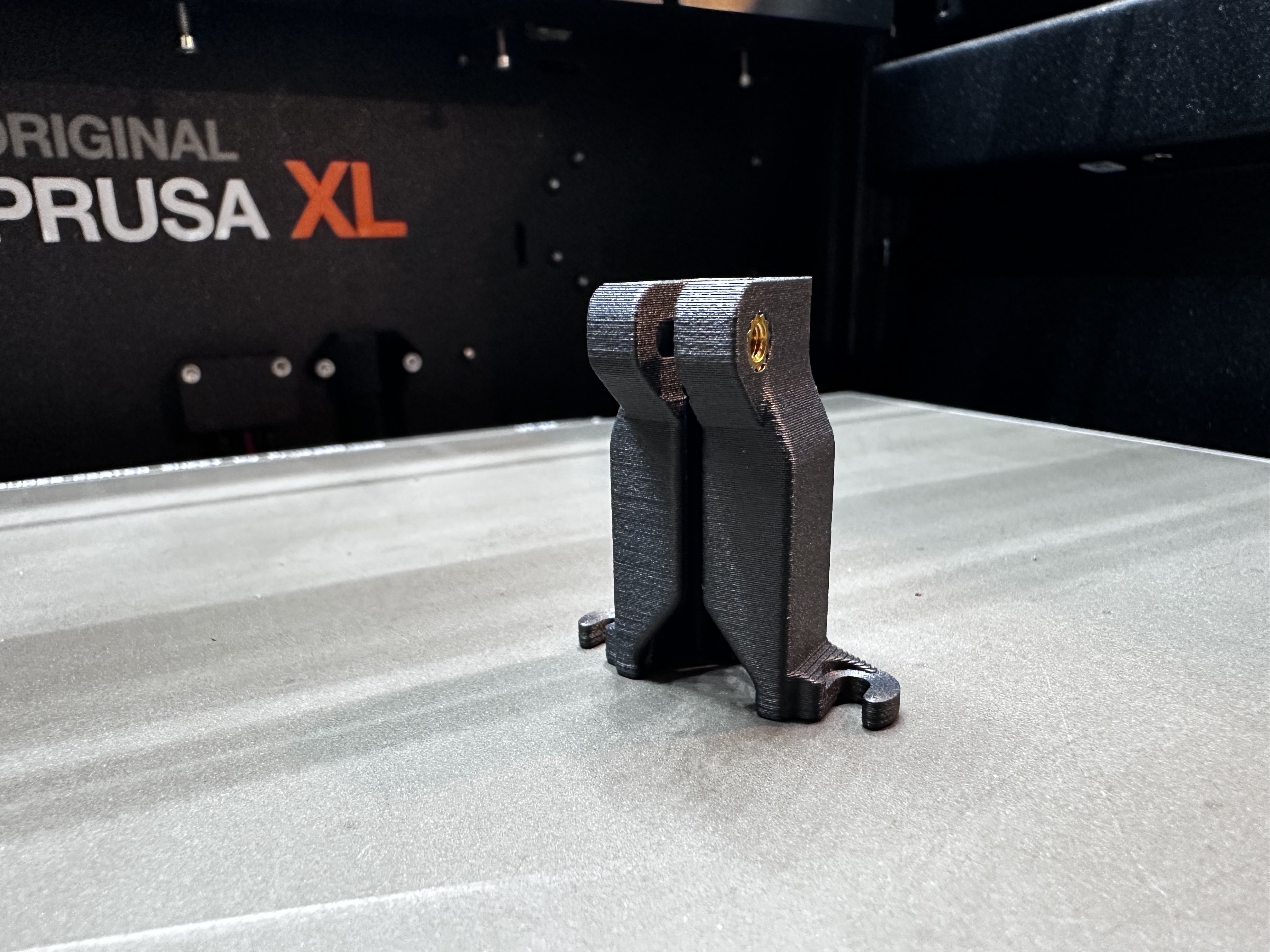 dwarf-cover-connector for Prusa XL Dwarf Cover by @Spengilang_312039 bent open by 20 degrees