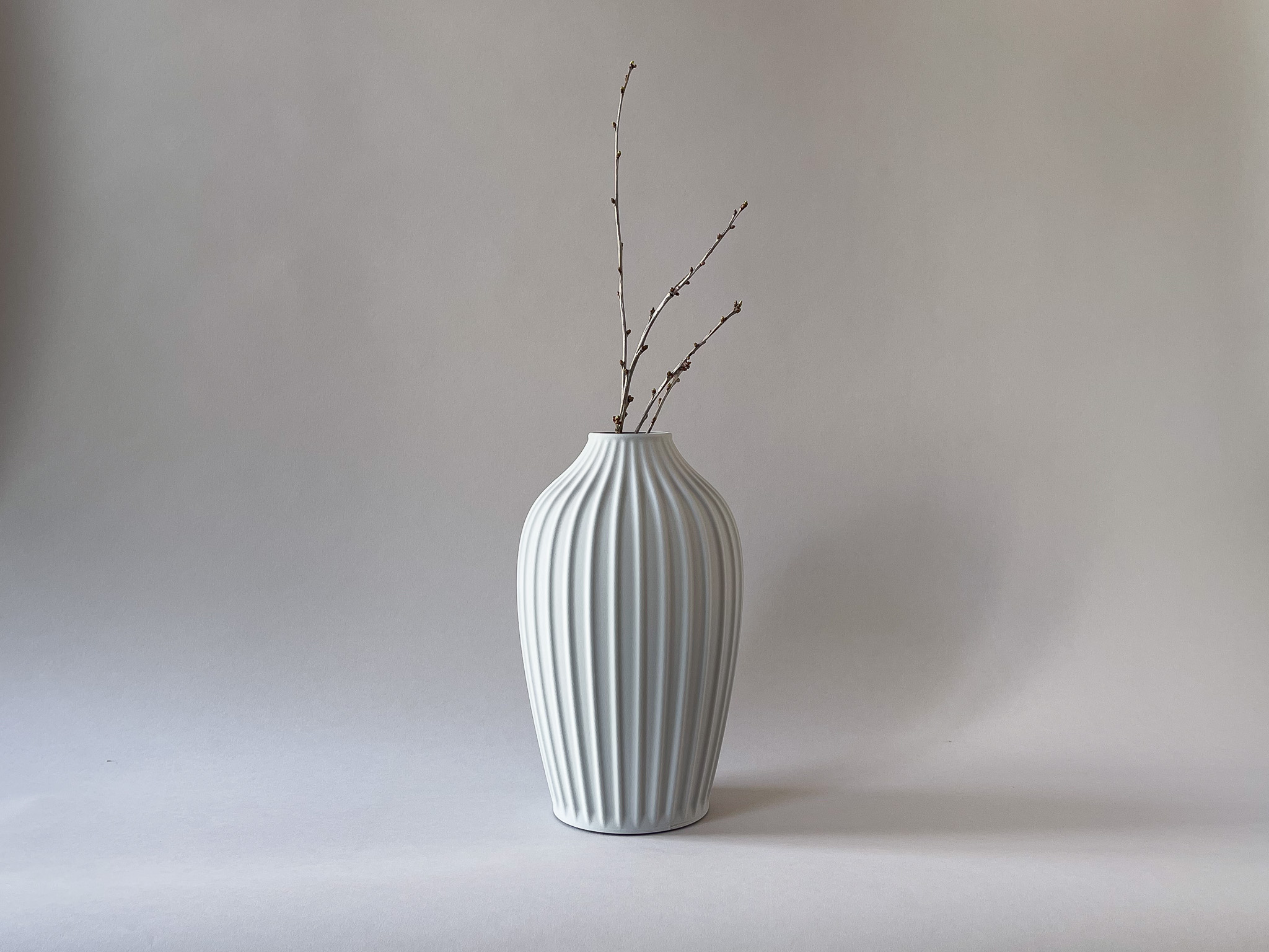Rome Table vase Bold Yin- Grey