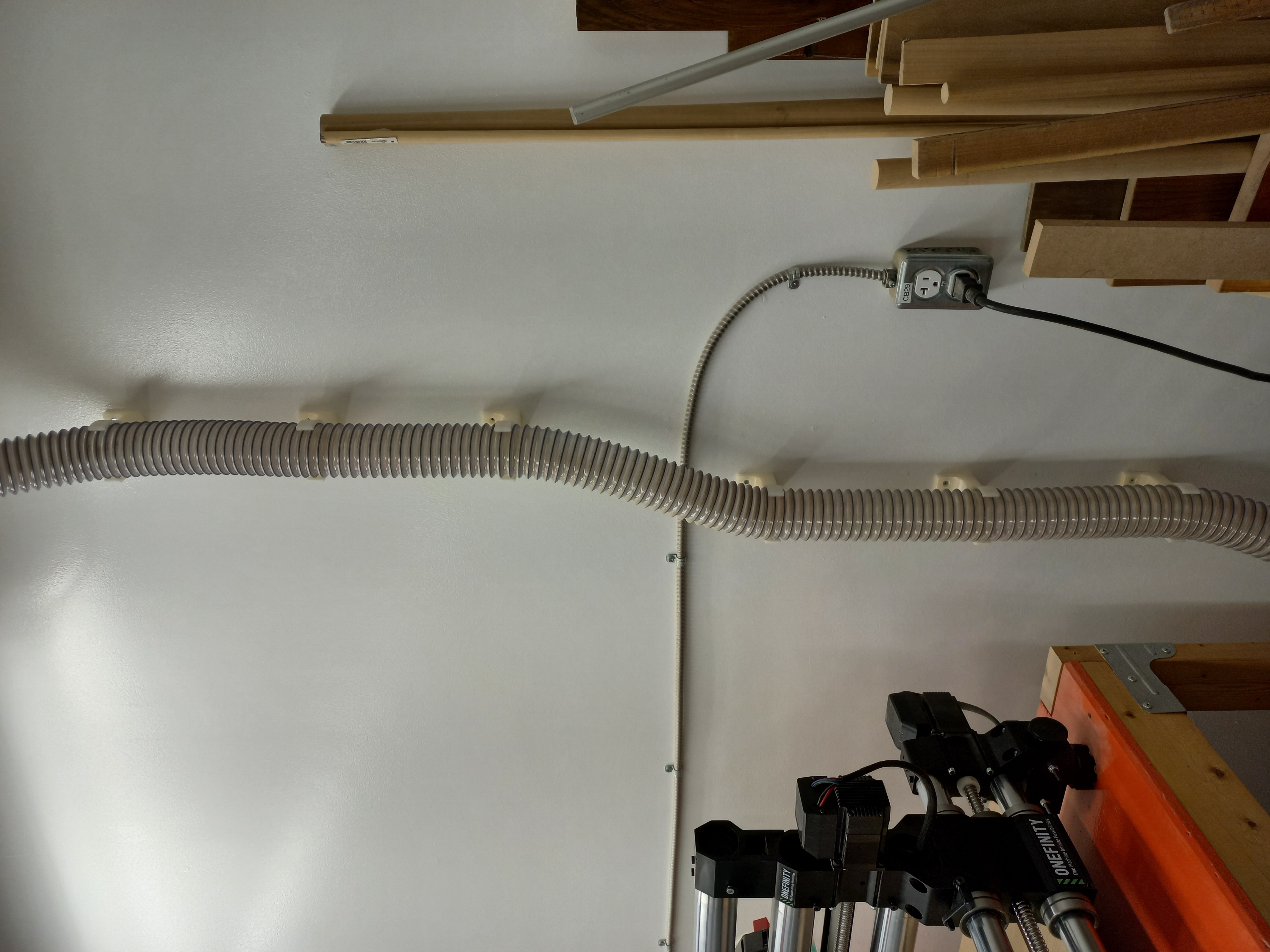 Dust Hose Holder 2.5 Inch