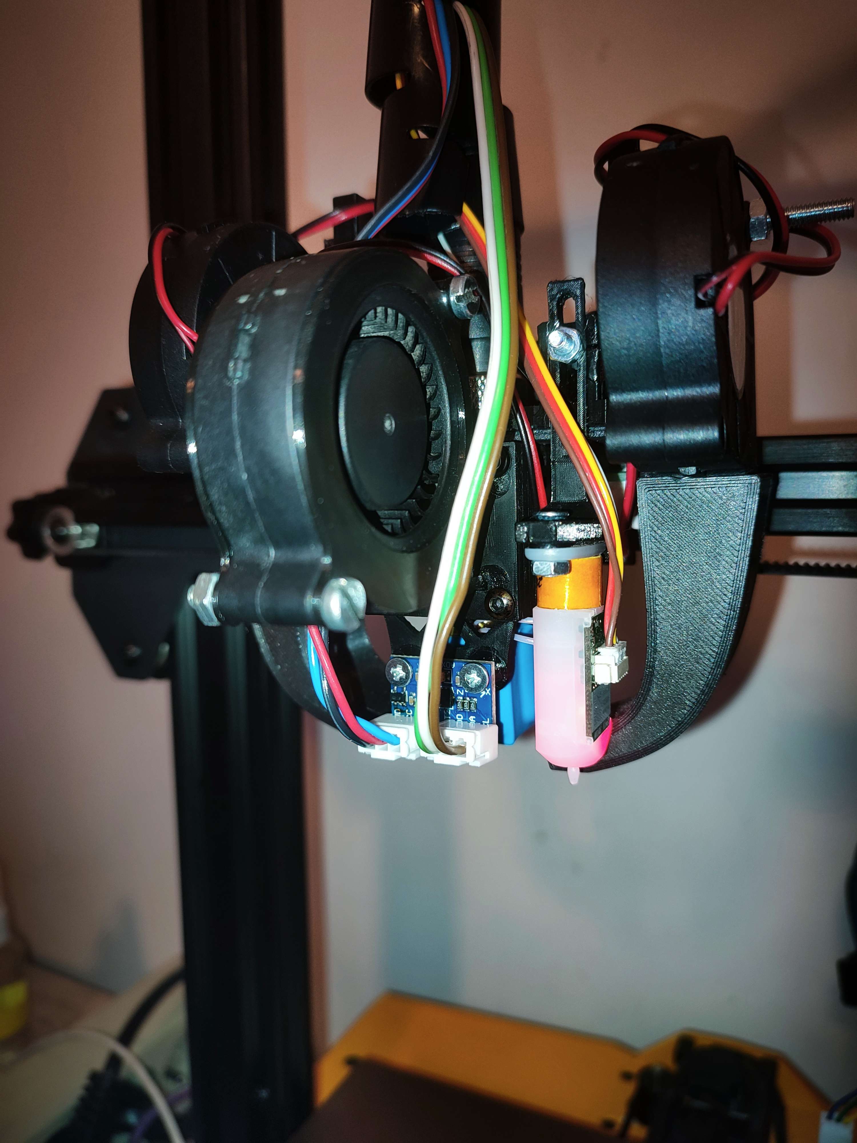 Adapter from 30x30 fan to 5015 plus mount for ADXL345