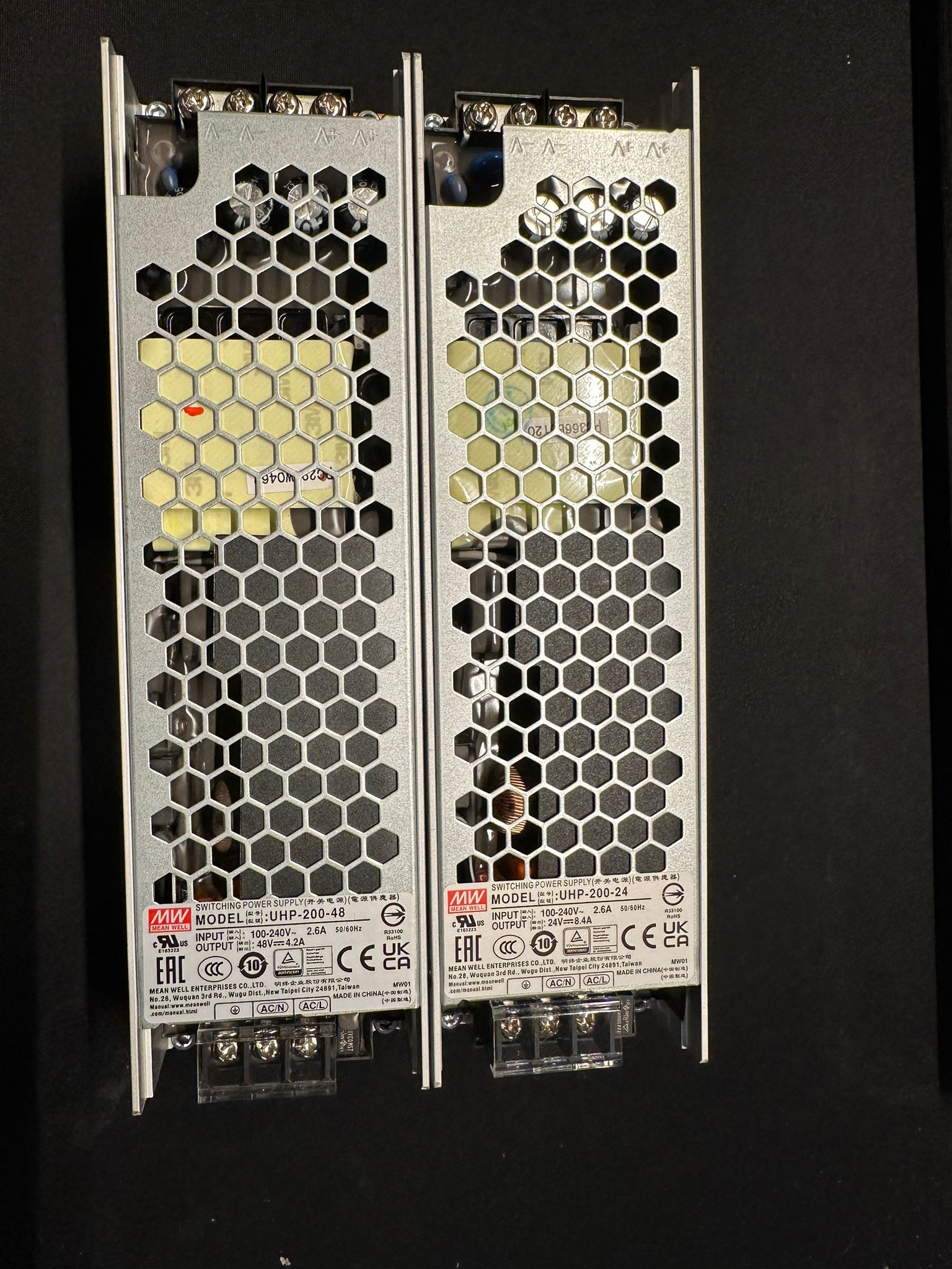 E3NG dual MW UHP-200 powersupply mount