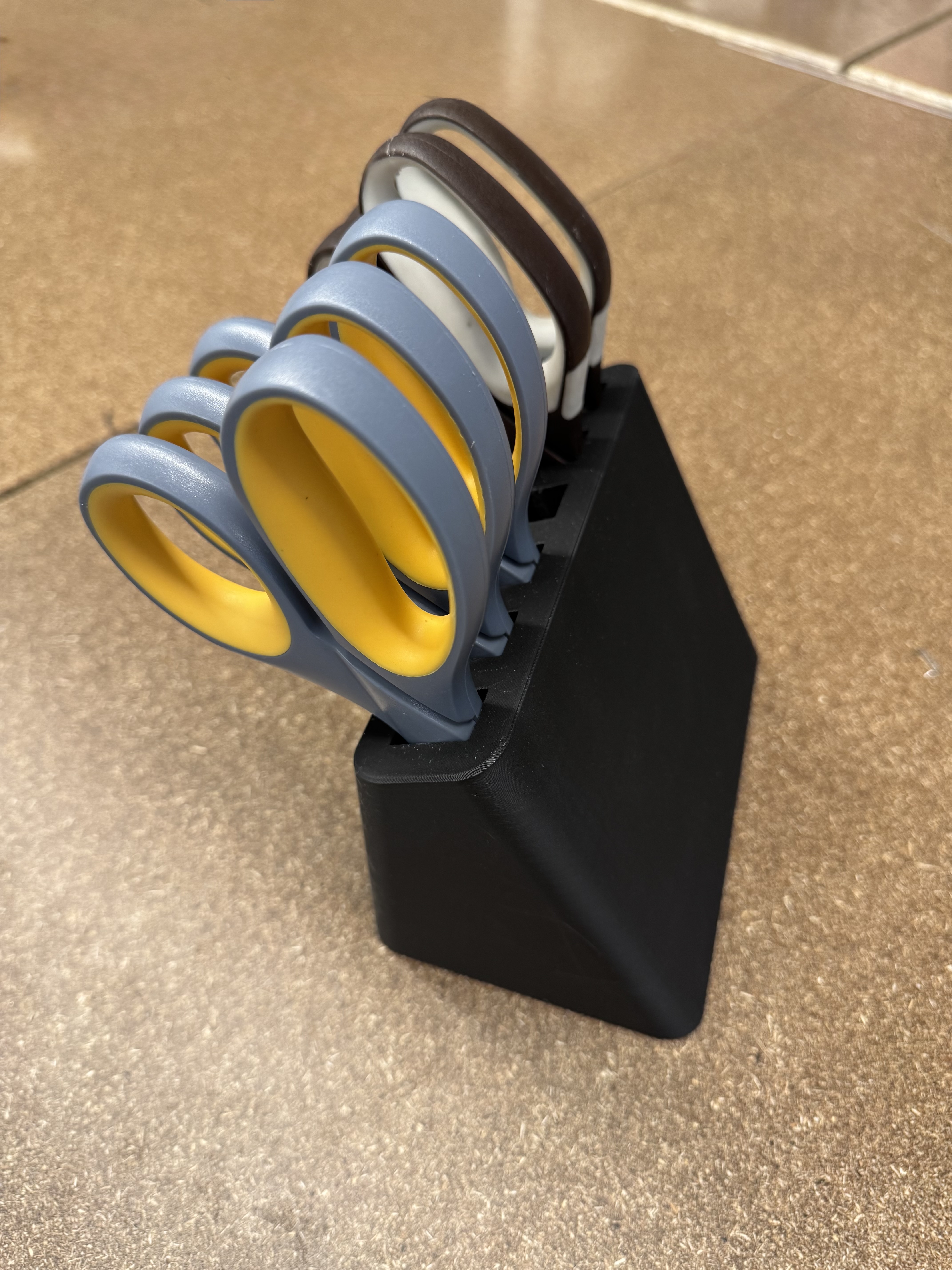 Scissor Block - Office Organizer for Scissors