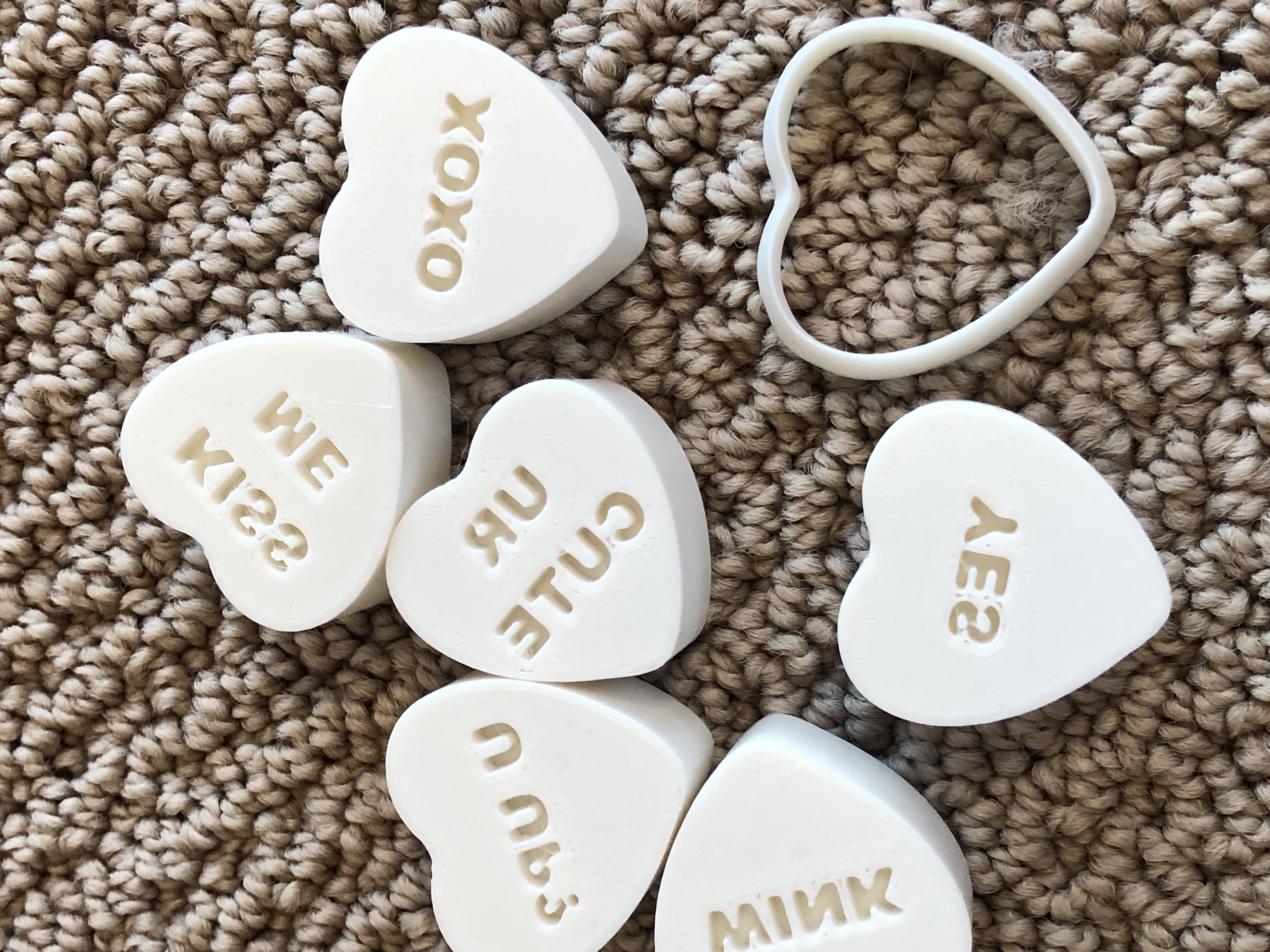 Communication Heart Cookie Cutter (OpenSCAD)