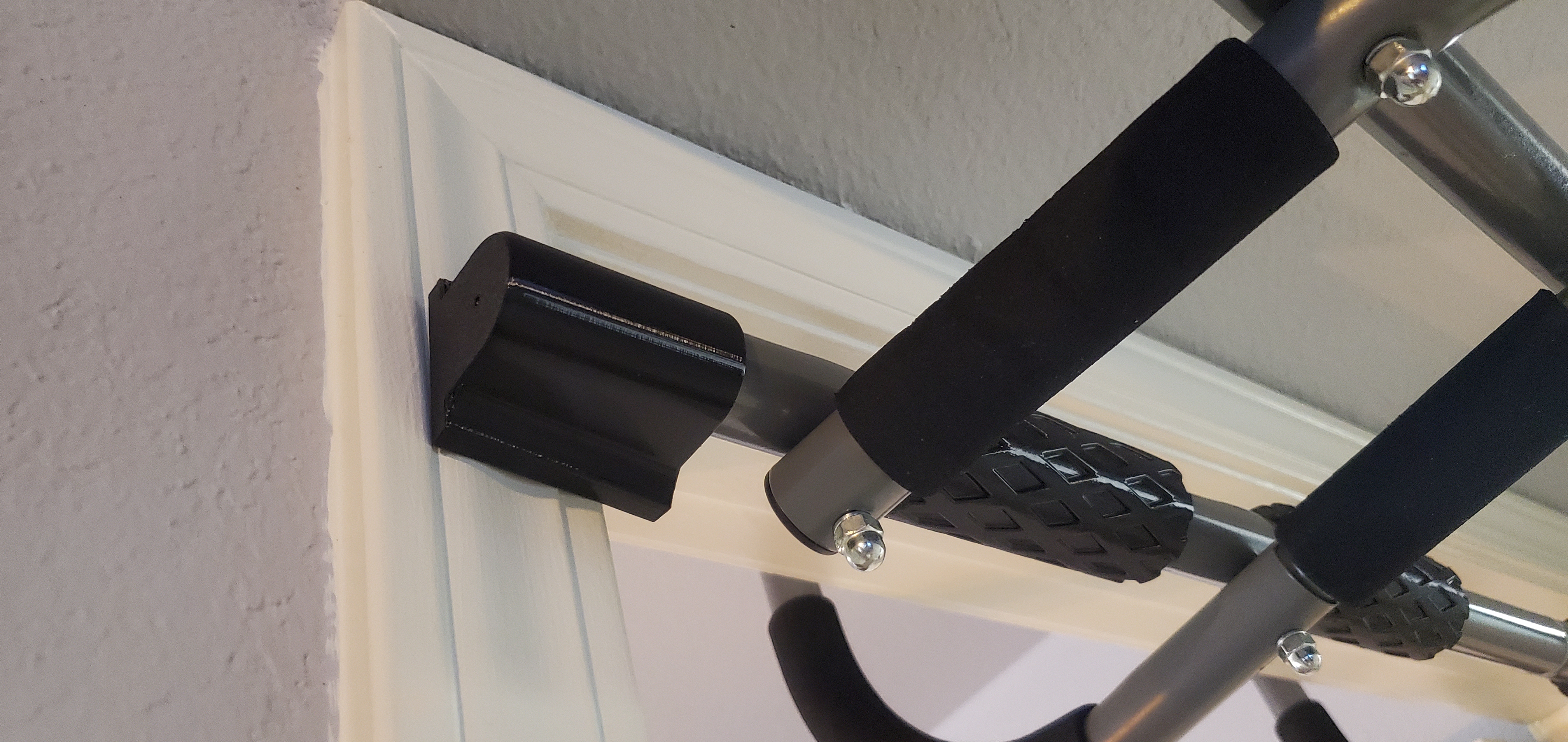Pull up bar replacement door frame contact pad