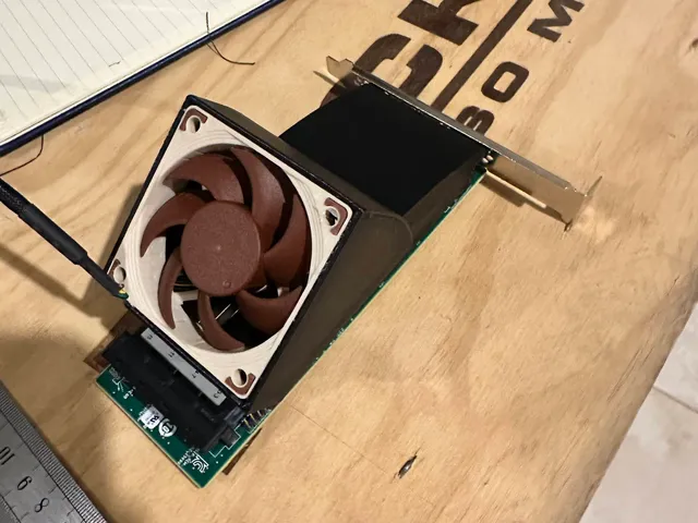 LSI 9305-16i Fan Shroud for 60mm fan.