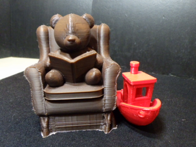 Miniatura 5 do modelo 3D Teddy Bear reading