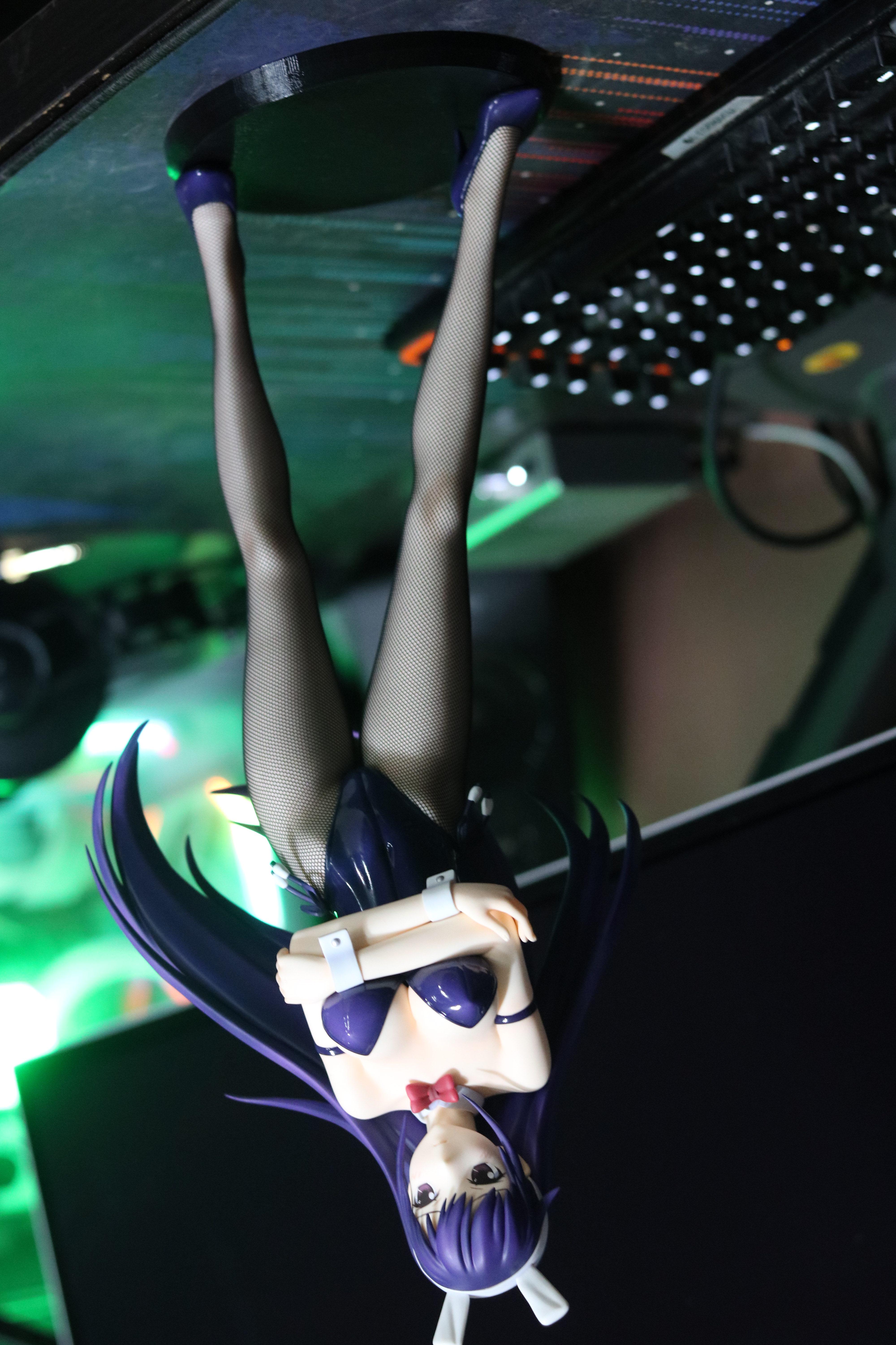 Sakaki Yumiko 1/4 Figure Base