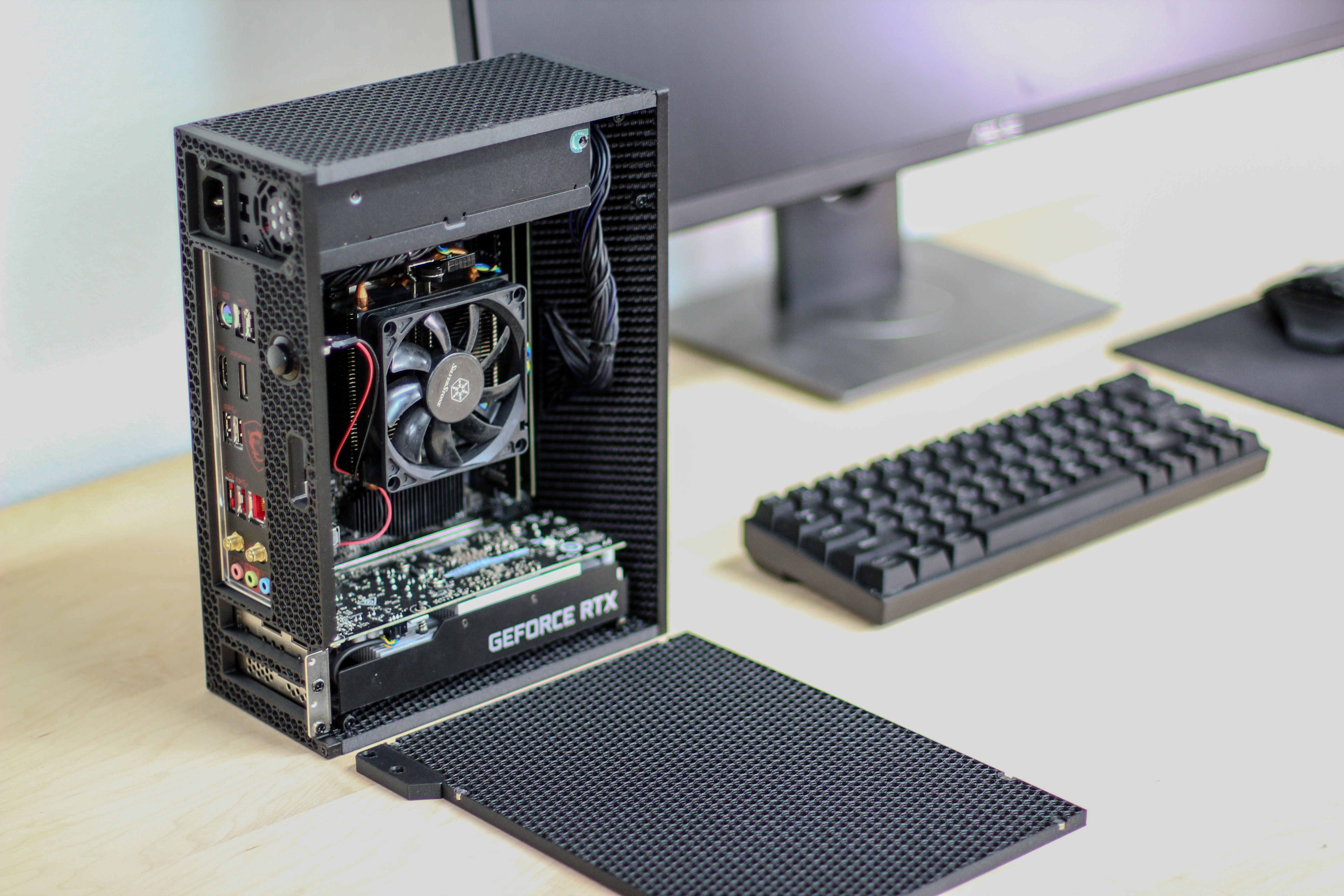 SUG-TROT-TEST PC Case