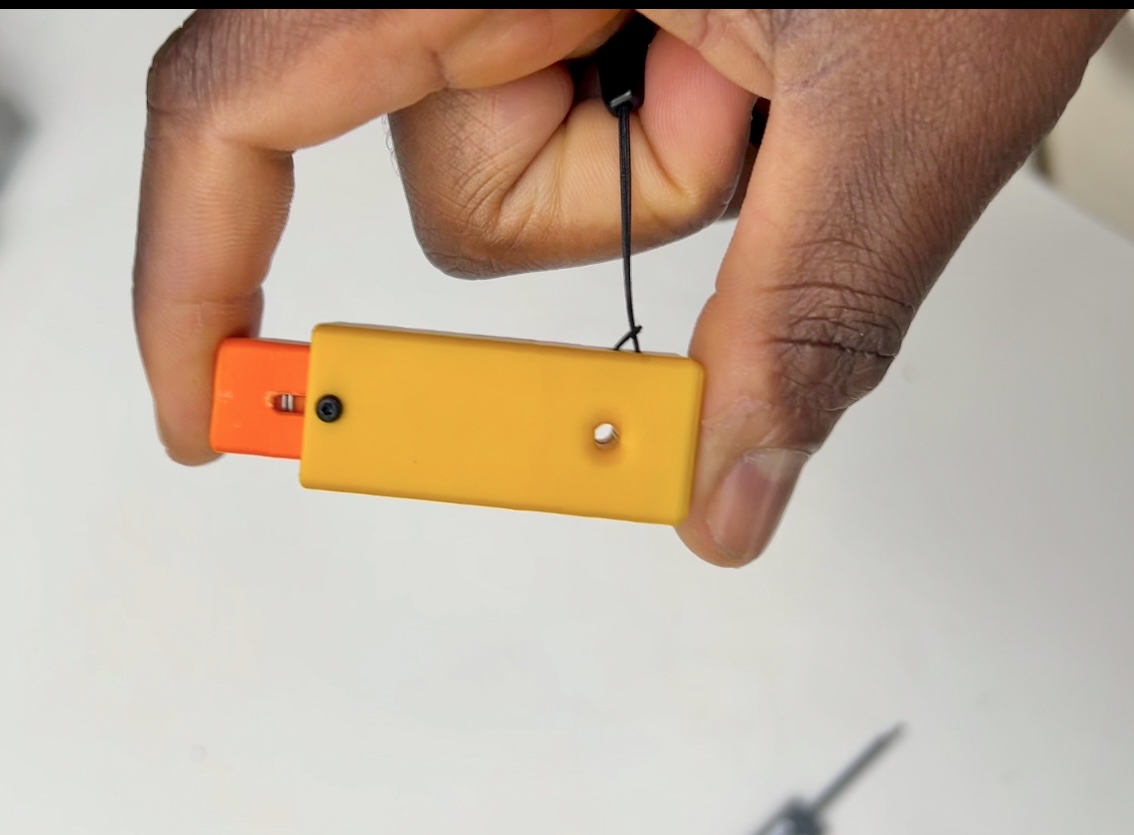 Satisfying filament cutter