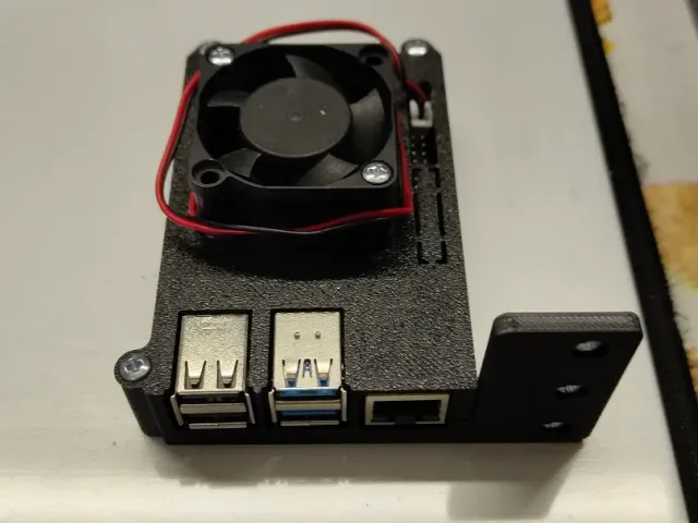 Raspberry Pi 4 Rack mount (with optional fan)