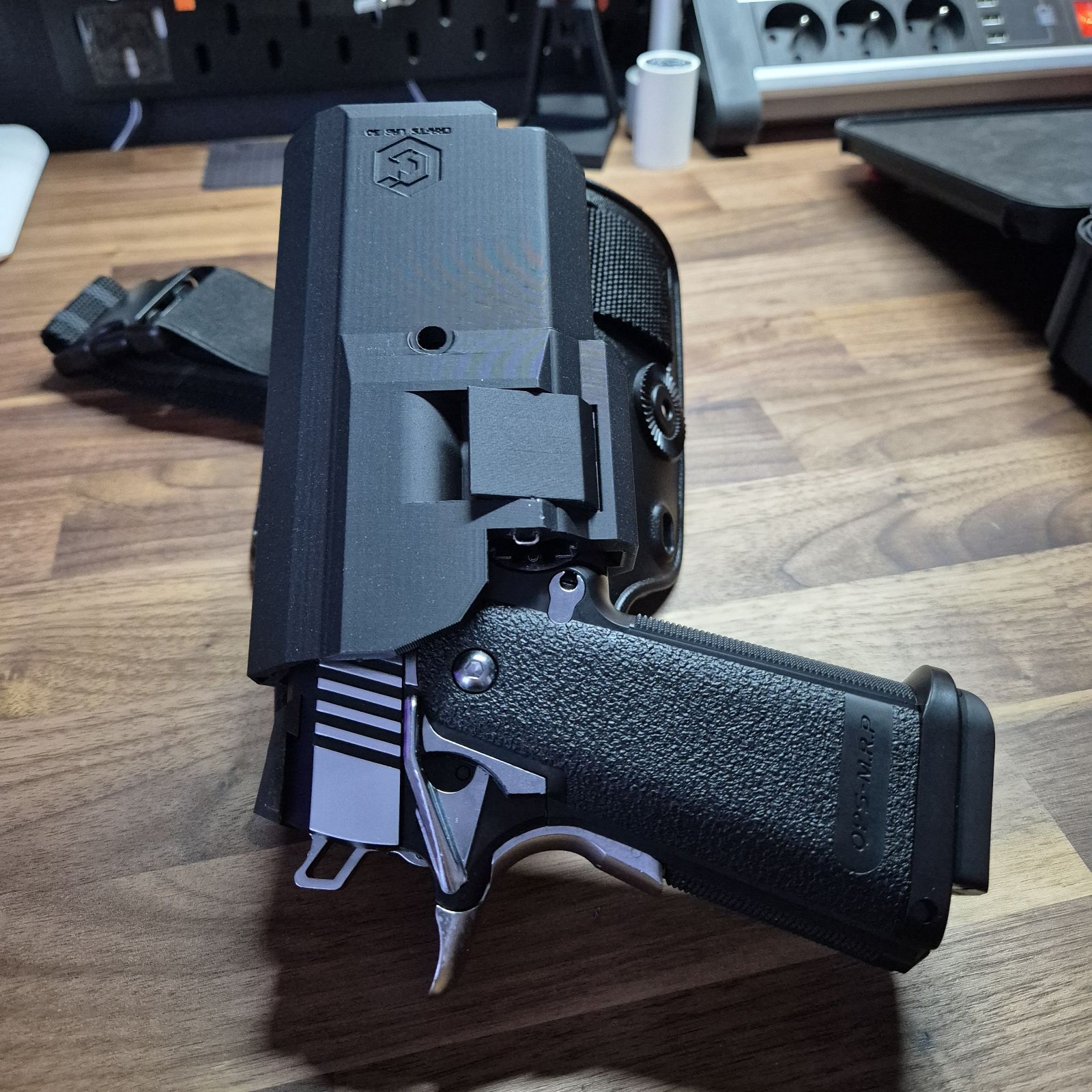 Tokyo Marui Dual Stainless (with Tactical SF XC1 Flashlight) Holster