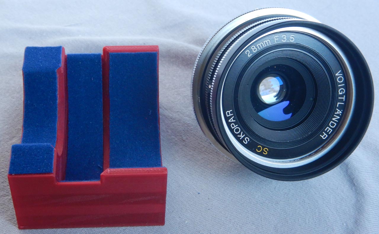 Voigtländer Skopar Ablage Nikon Messsucher; storage tray for Voigtlander Skopar wideangle lenses Nikon rangefinder