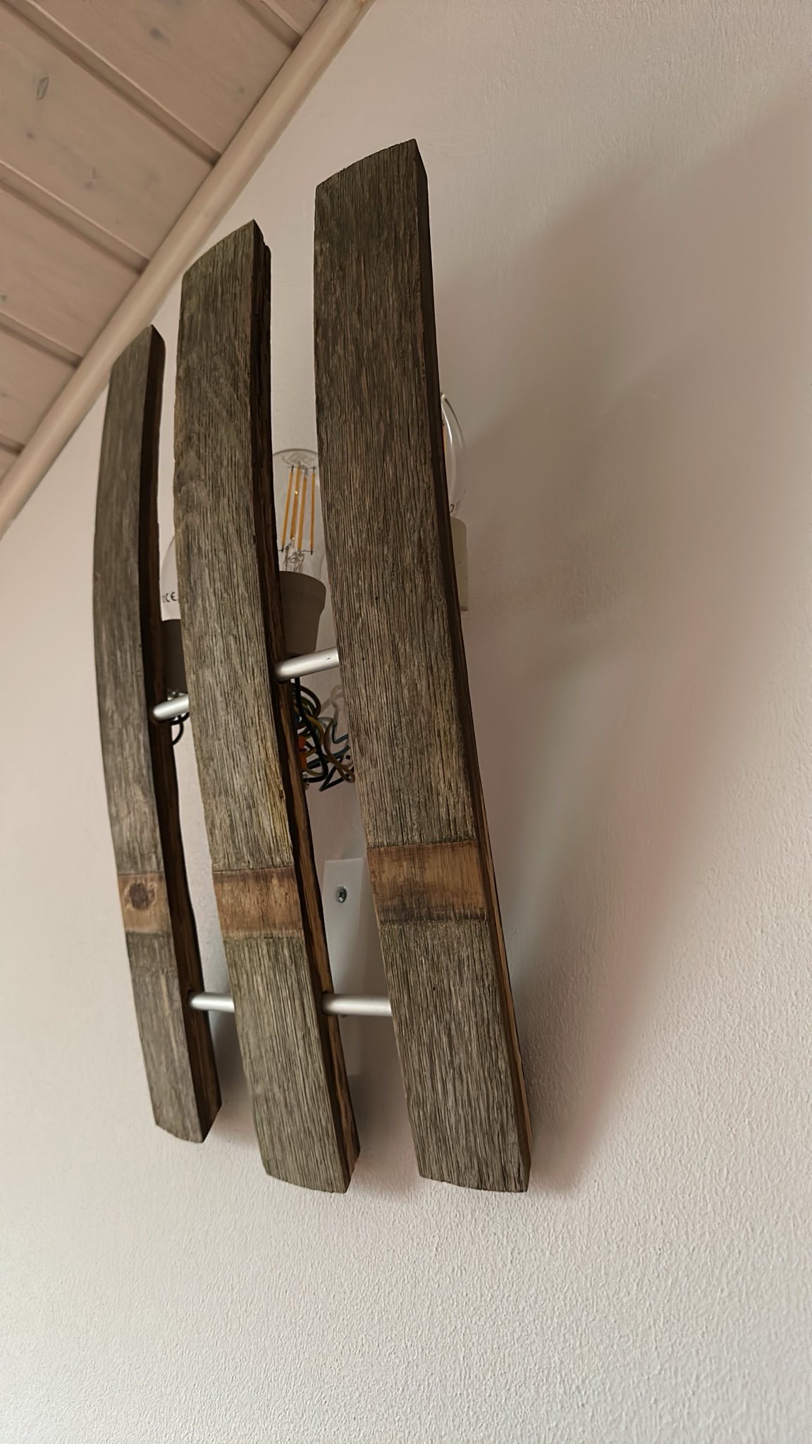 Hinged Lamp Mount — thumbnail 2