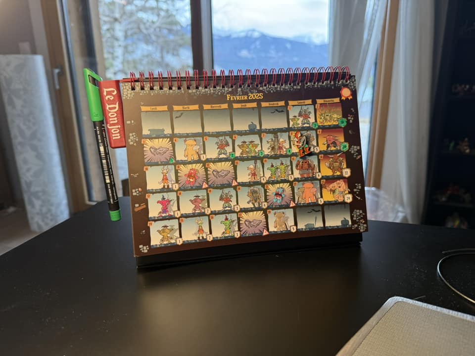 Rangement dés et stylo pour le jeu "Le Donjon 365 Aventure"