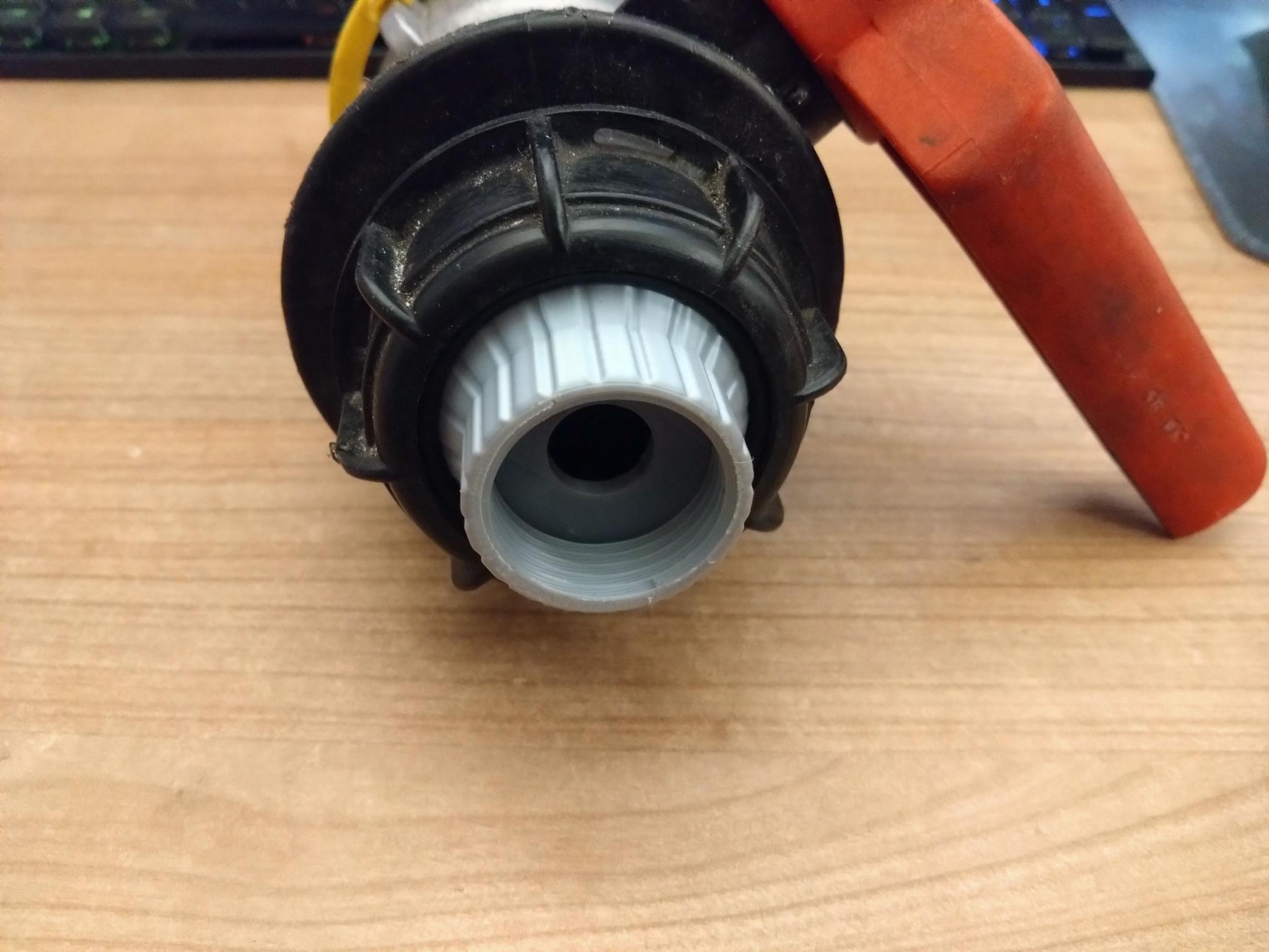 Keg Garden Hose Adapter — thumbnail 4