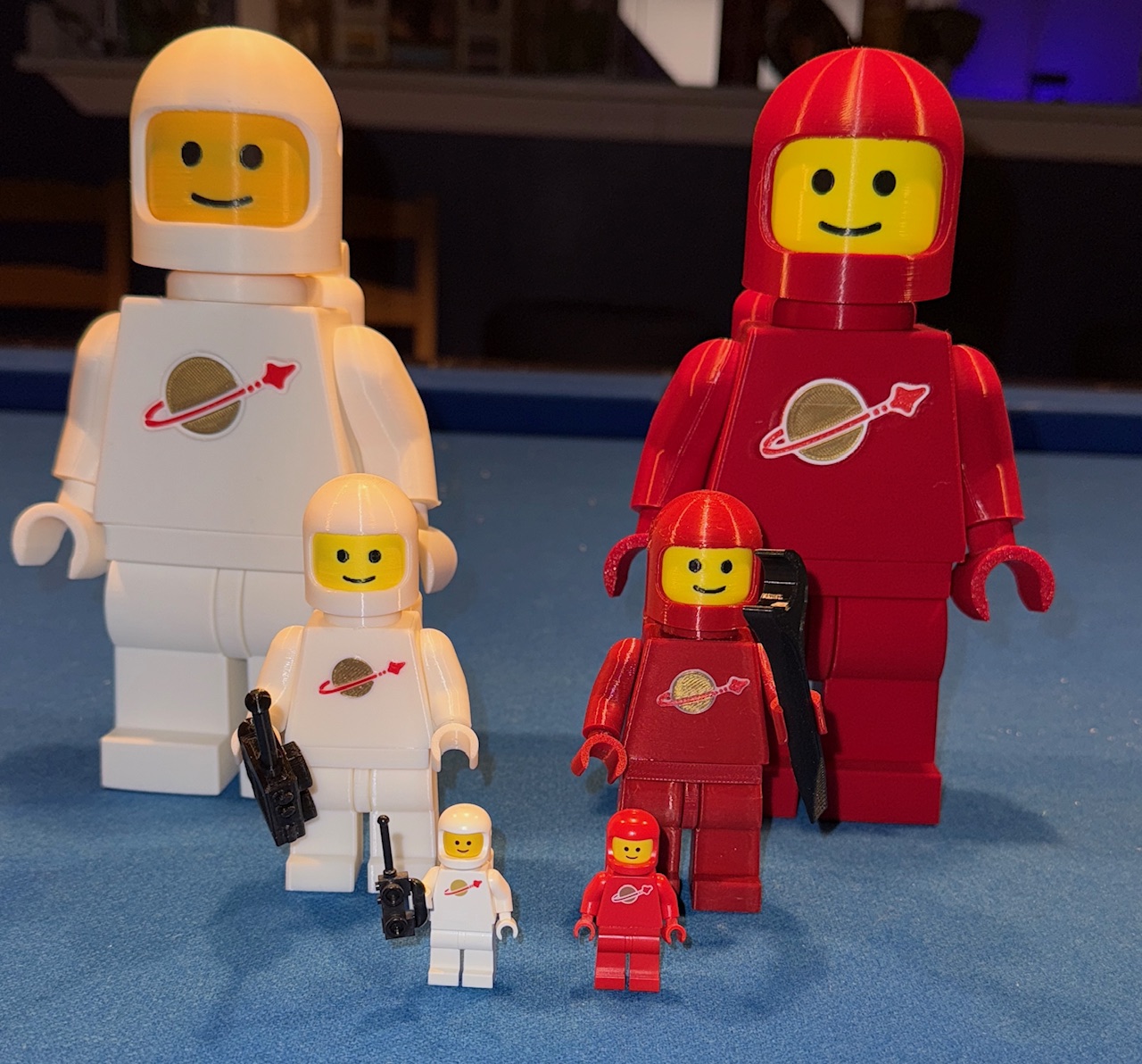 Classic Space Brick Action Figures (2.5:1 Scale)