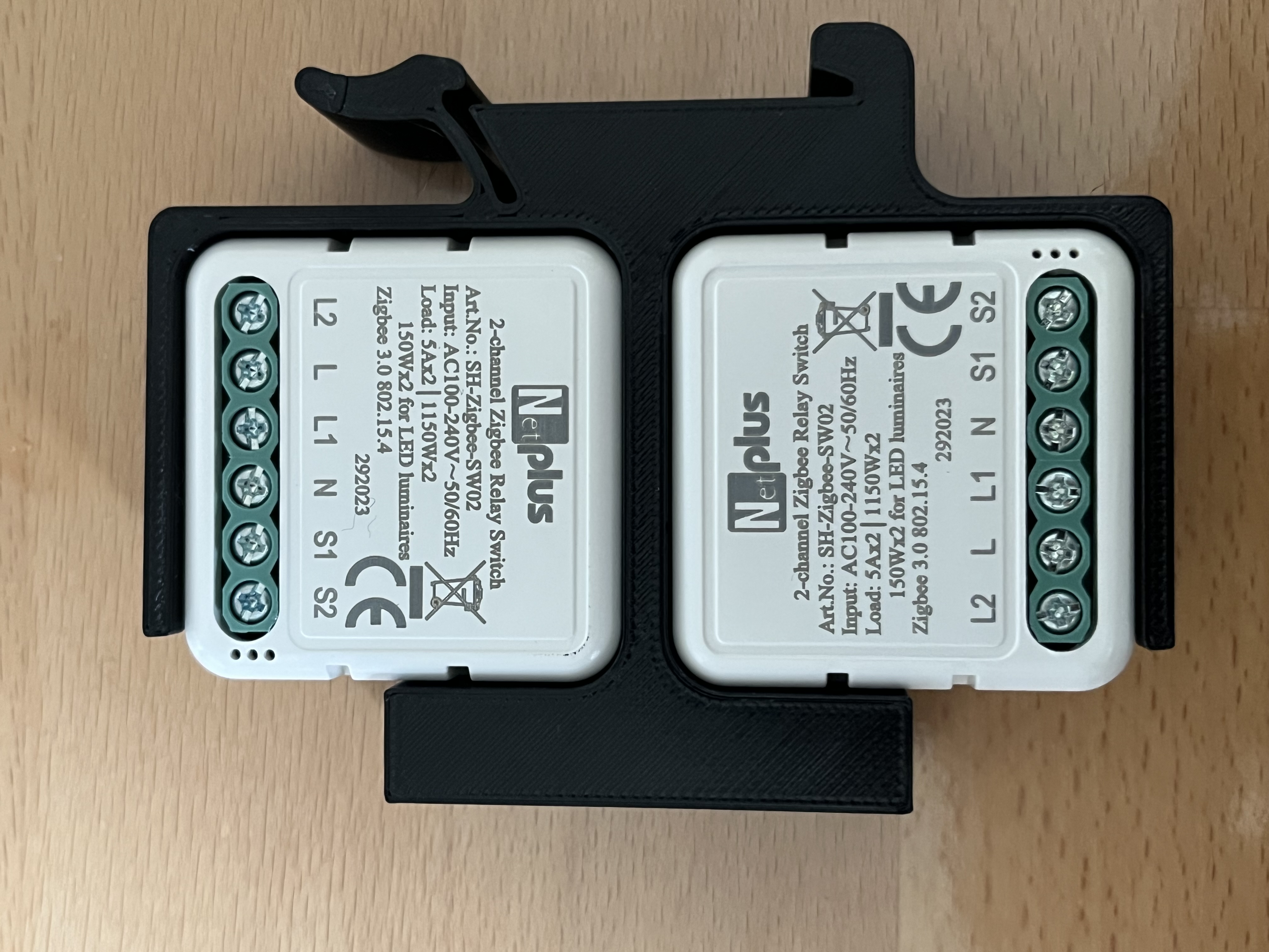NetPlus DIN rail mount
