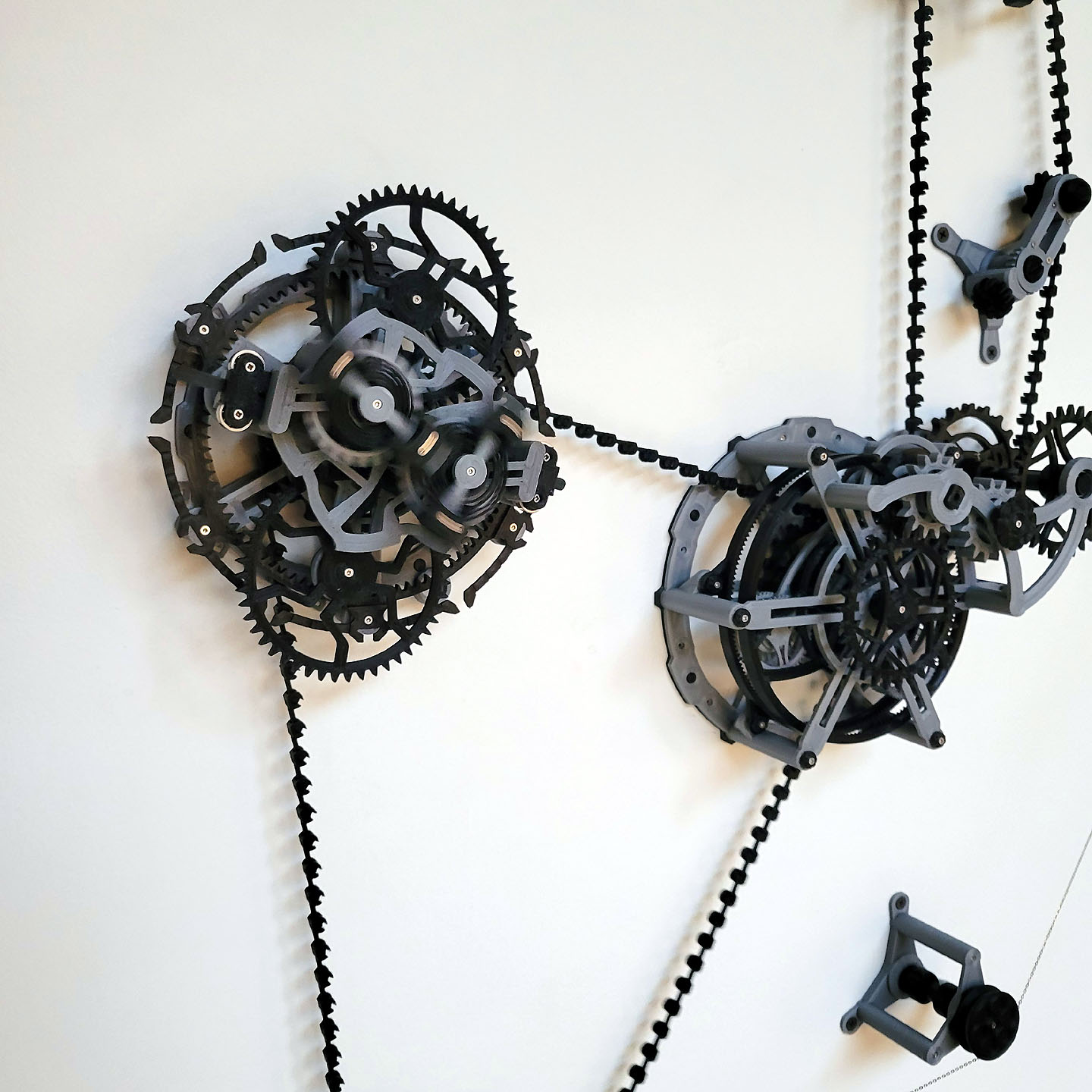 Wall-of-Wonder Mechanical Tourbillon Clock — thumbnail 3