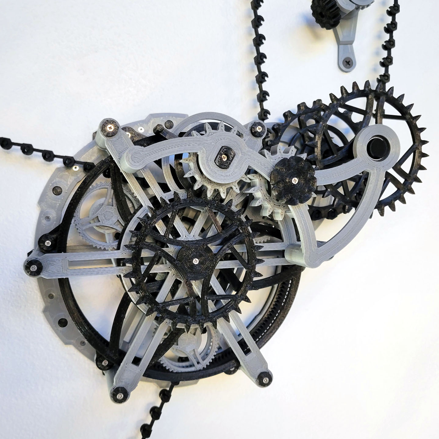 Wall-of-Wonder Mechanical Tourbillon Clock — thumbnail 10