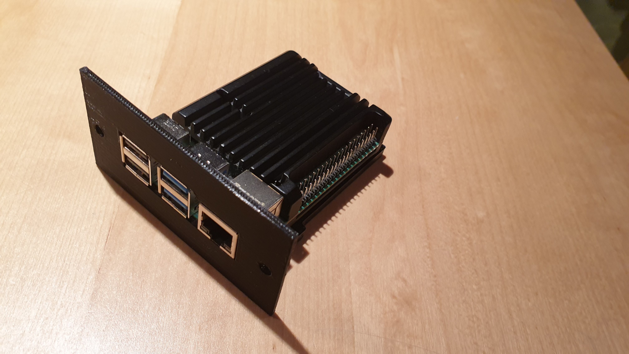 Rack shield for RPi4 with cooler case
