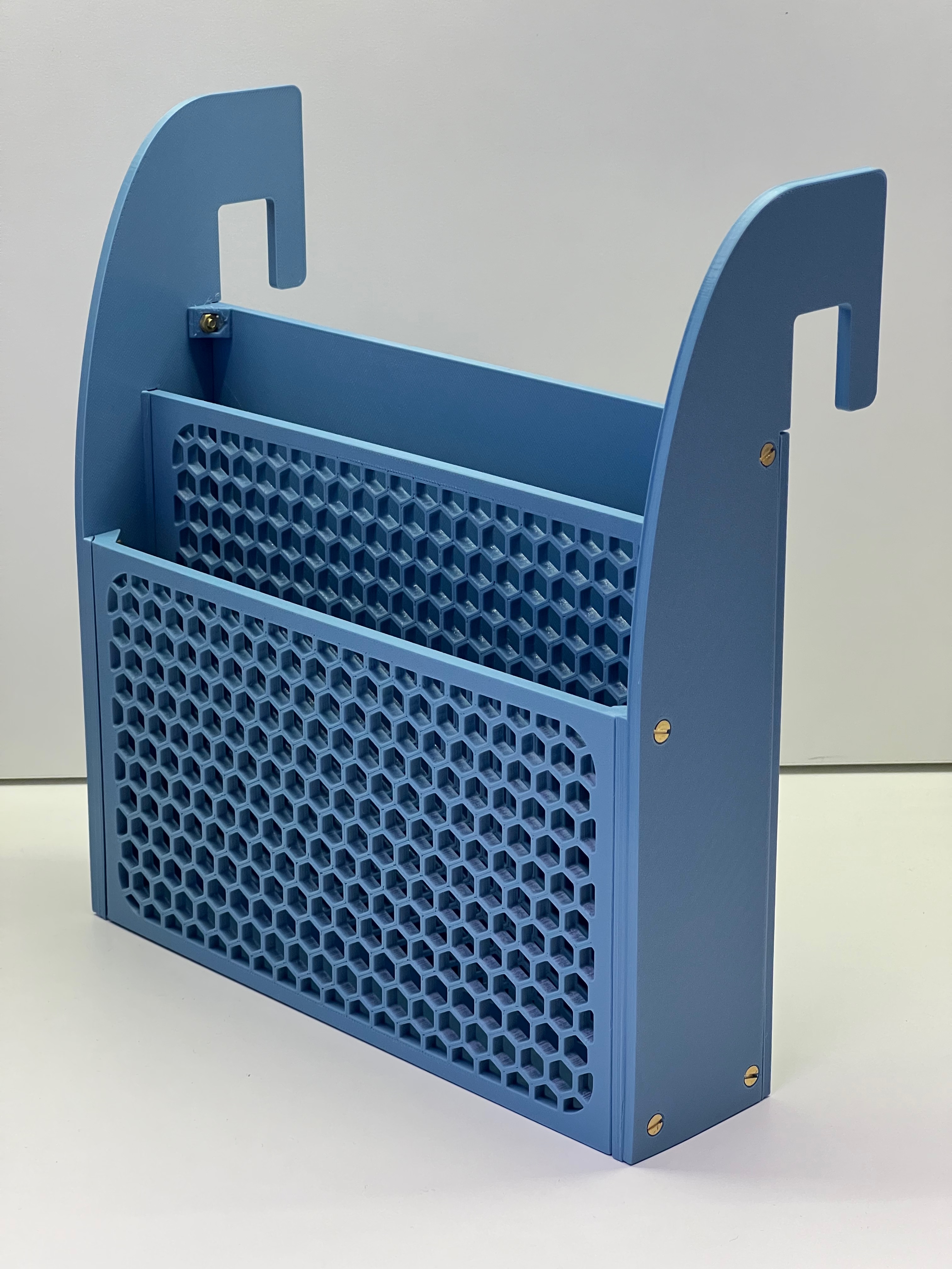 iPad Holder (charging station) by jwr | Download free STL model ...