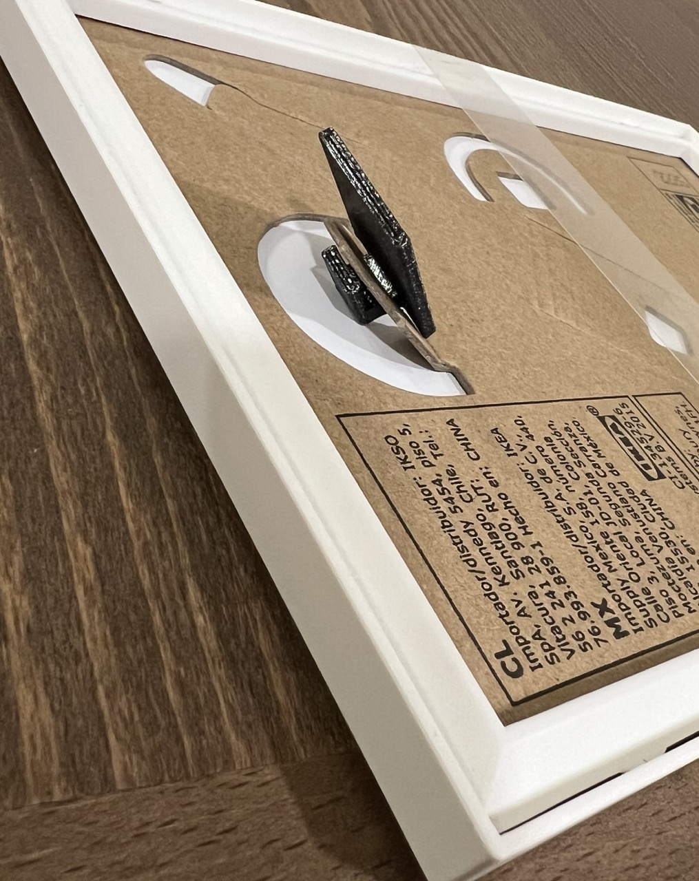 Picture hanger (frame holder / hook)