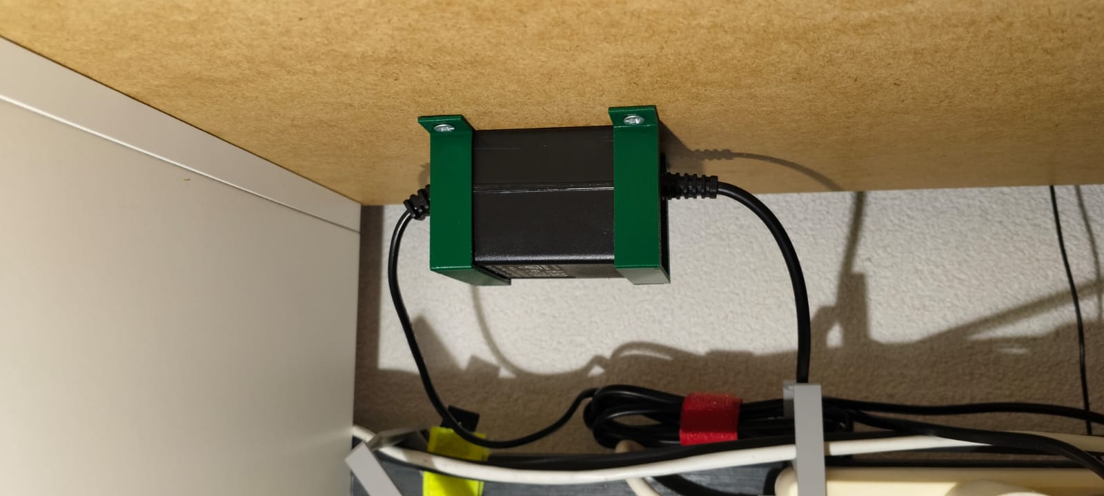 Behringer power adapter bracktes