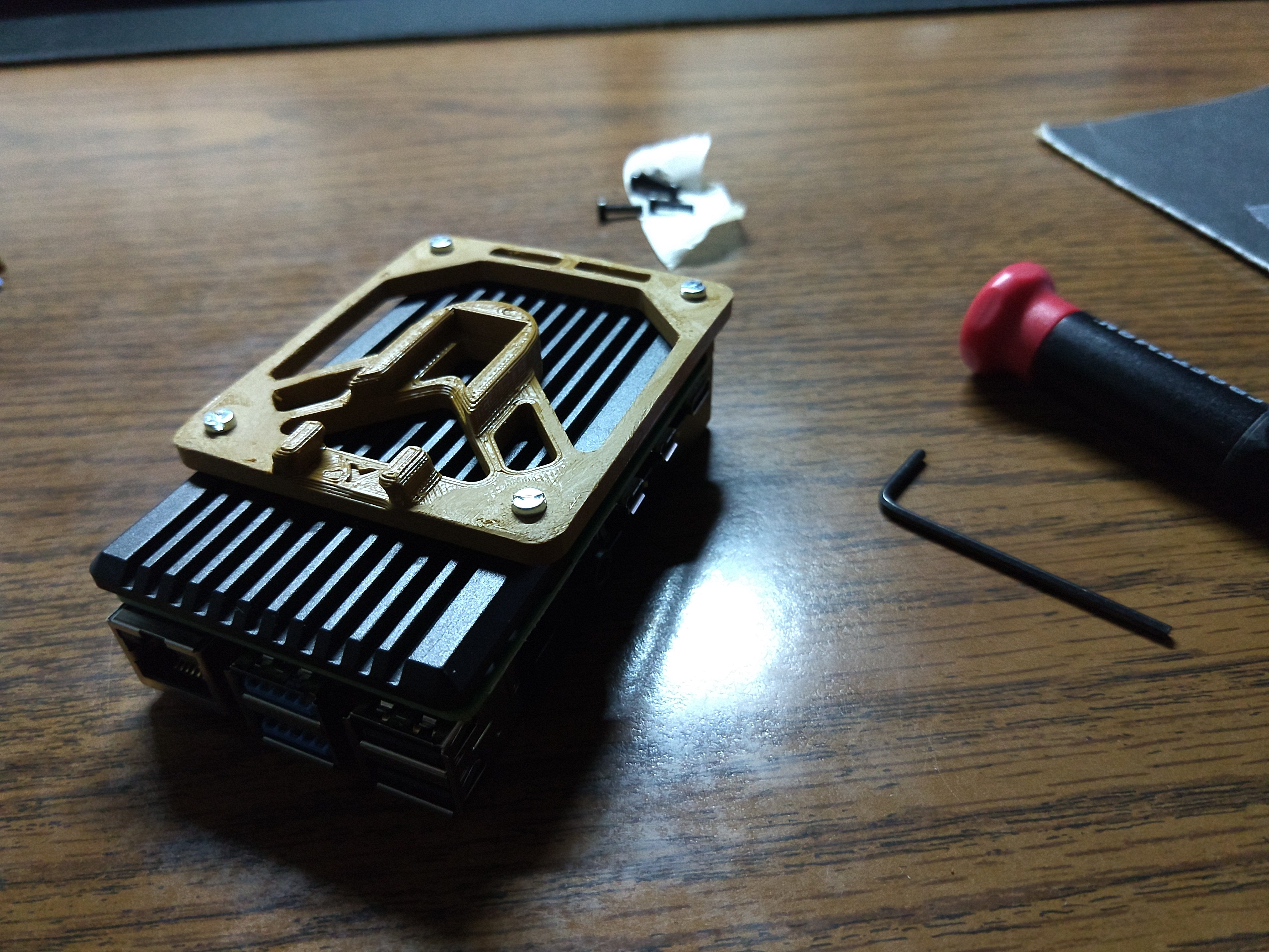 Raspberry Pi Wall mount -Remix