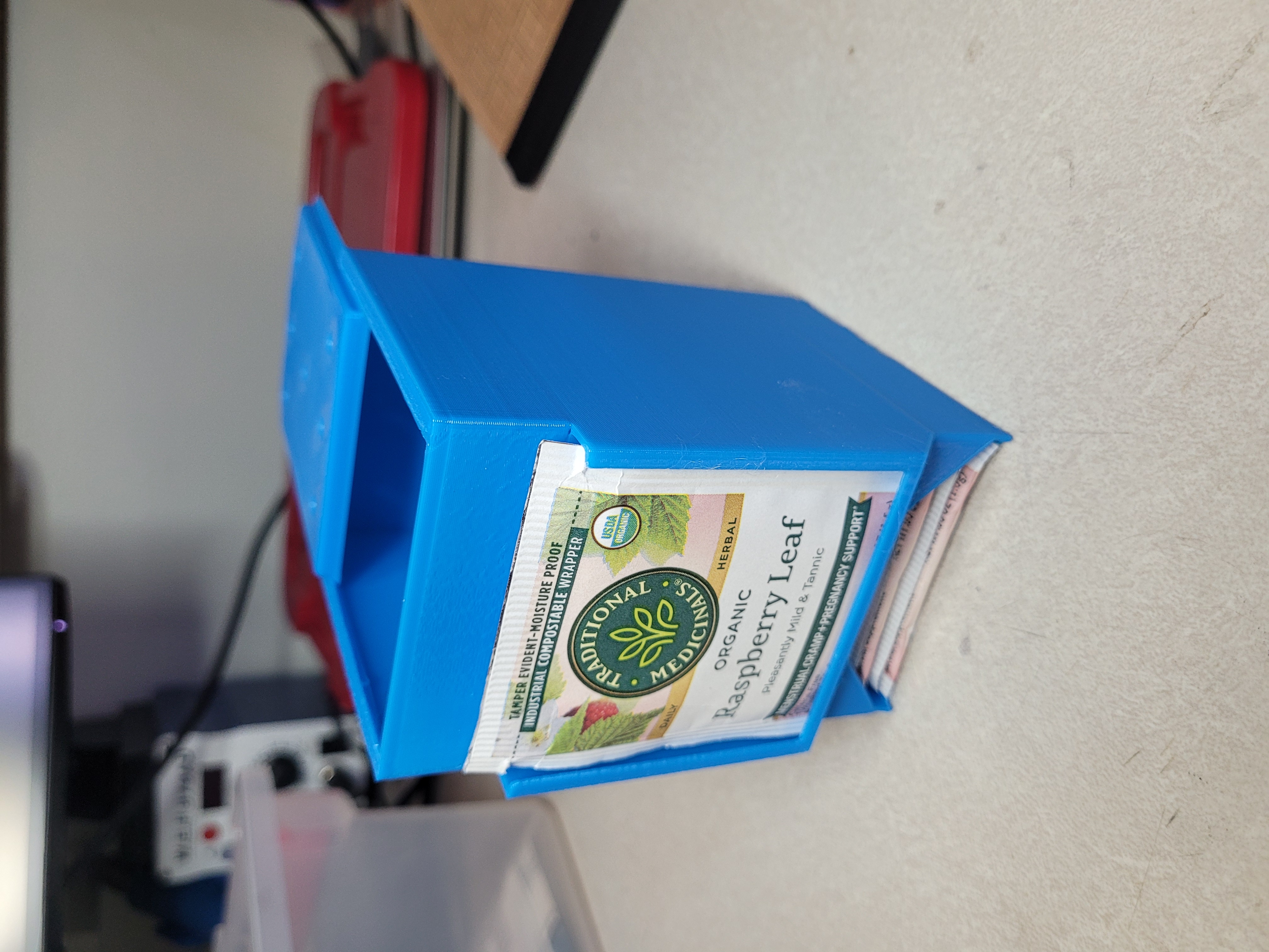 Parametric Packet / Tea bag dispenser