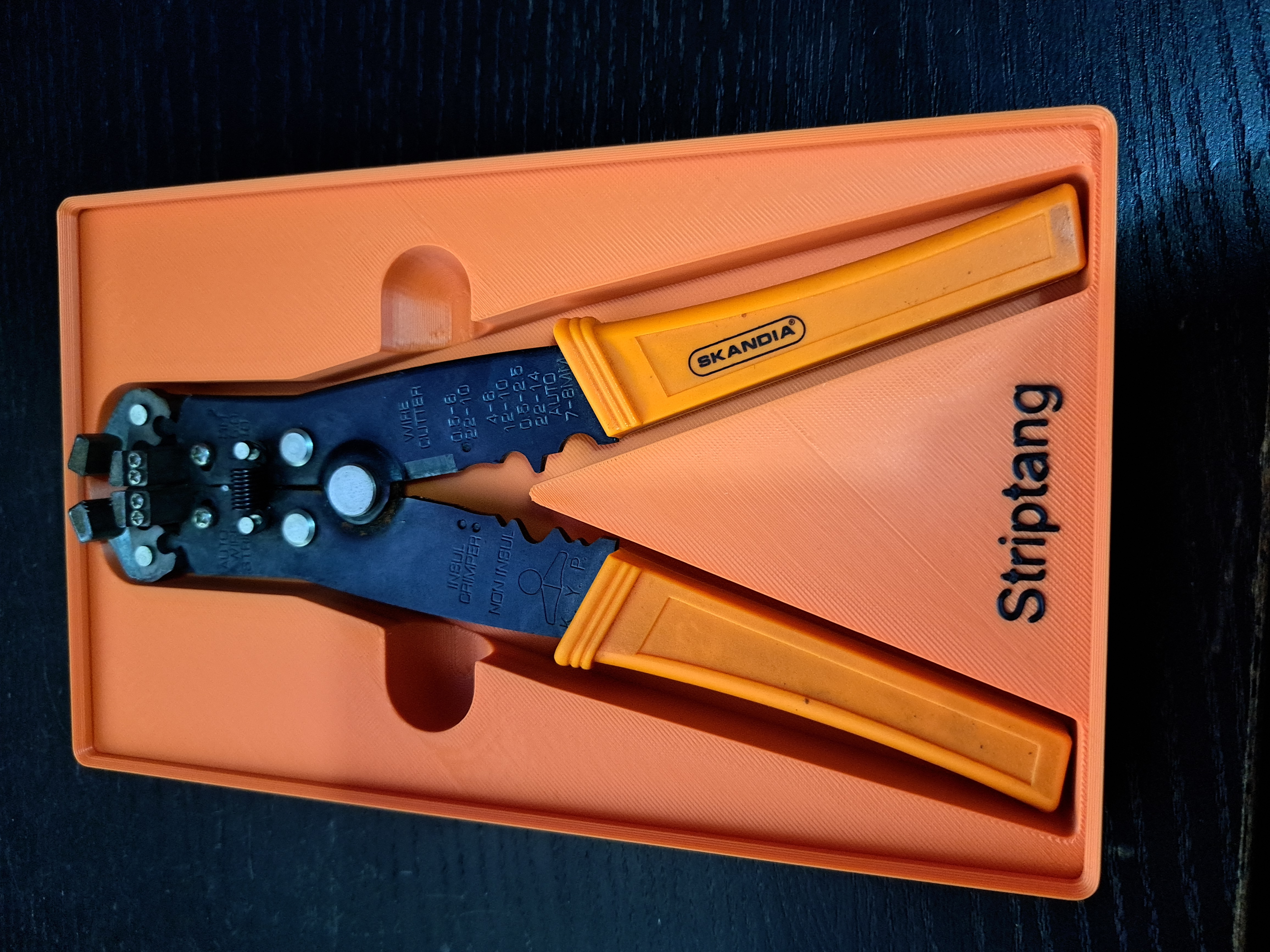 Gridfinity 5x3-3 wire stripper