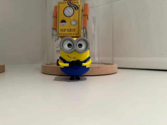 TinyMinion: Your minion buddy! (1:8 scale)