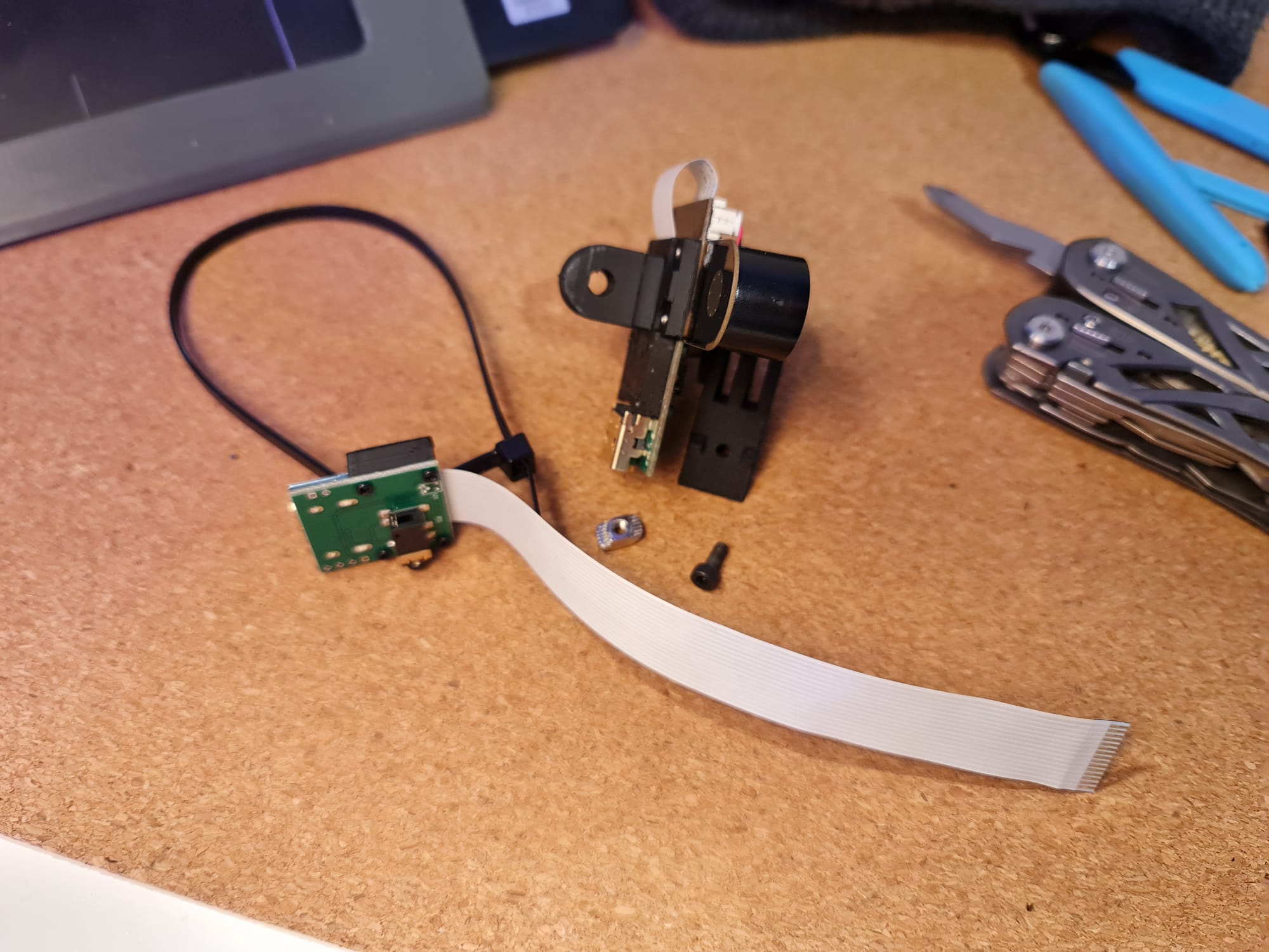 Pi Camera IR / HDMI Cable PCB Mount.