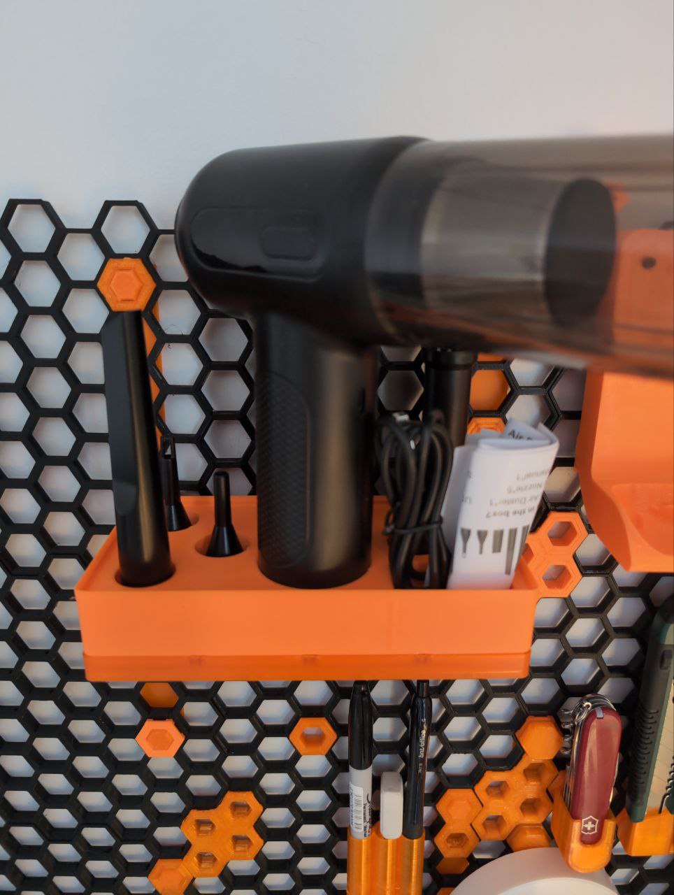 Air duster 2 in 1 vacuum cleaner gridfinity holder