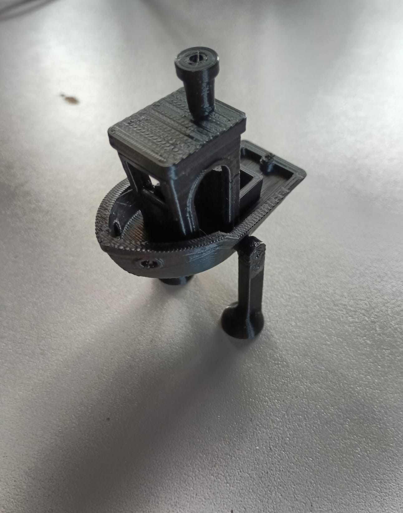 BENCHY ROBOT