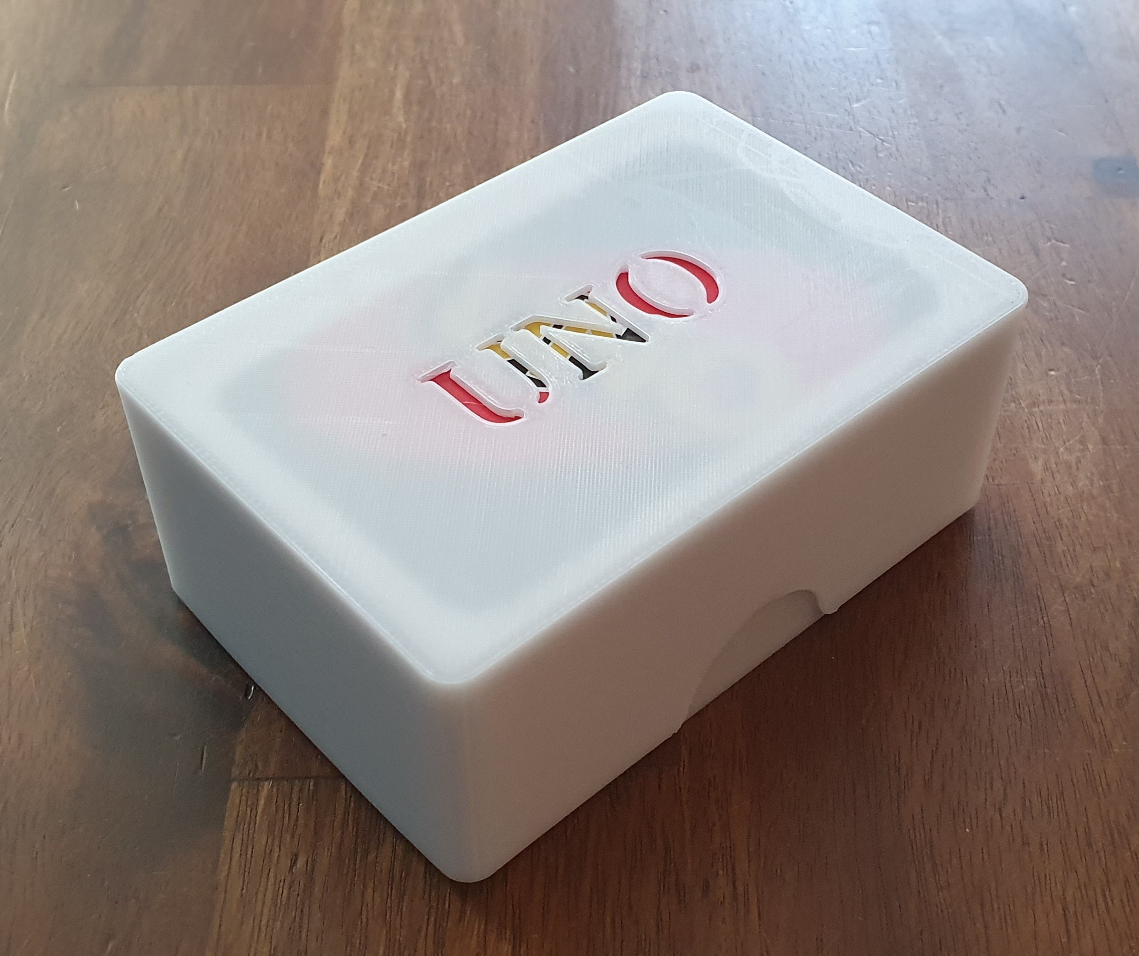 Box für das Kartenspiel UNO