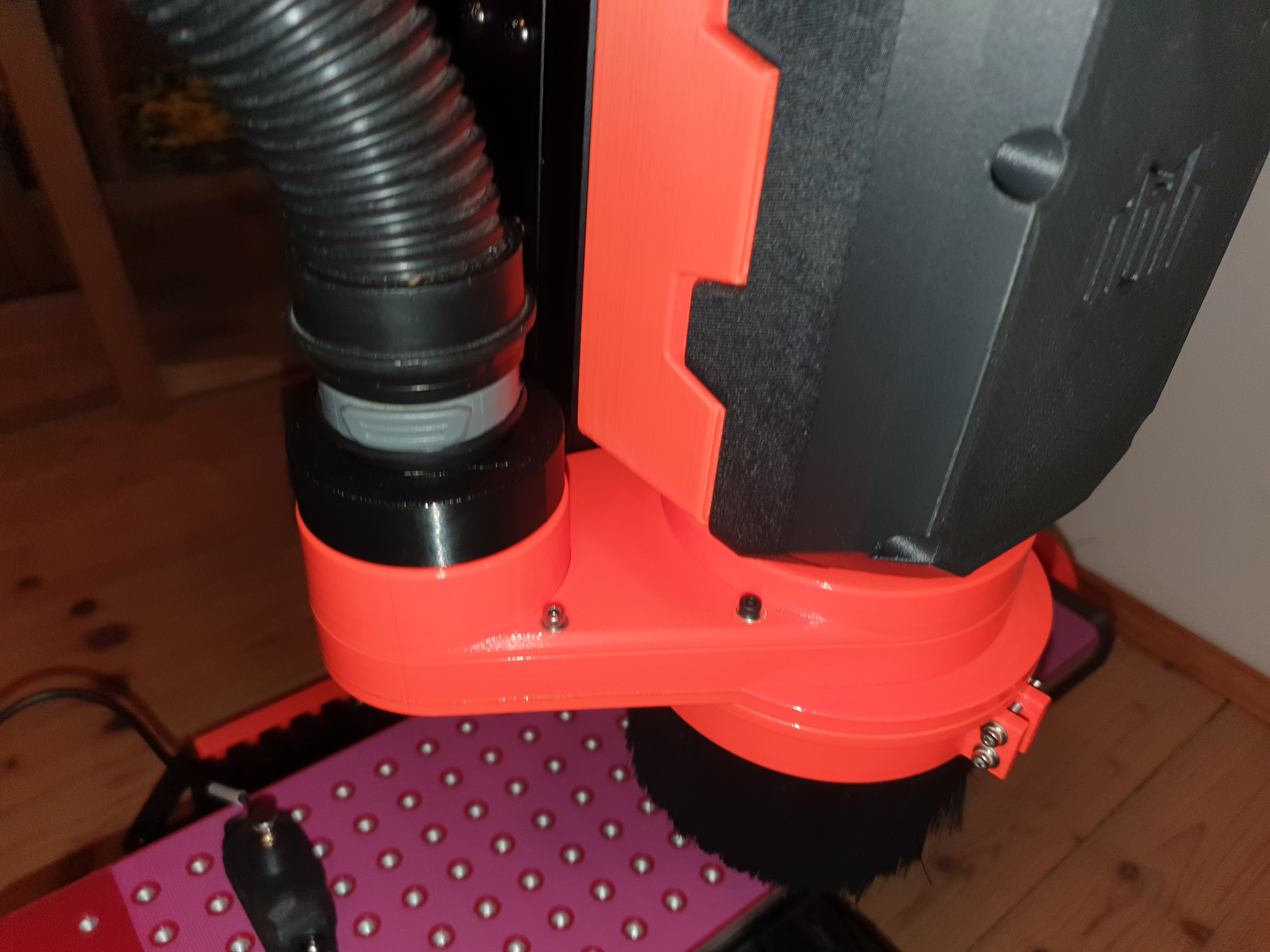 Adapter for smaller vacuumer (steps available)