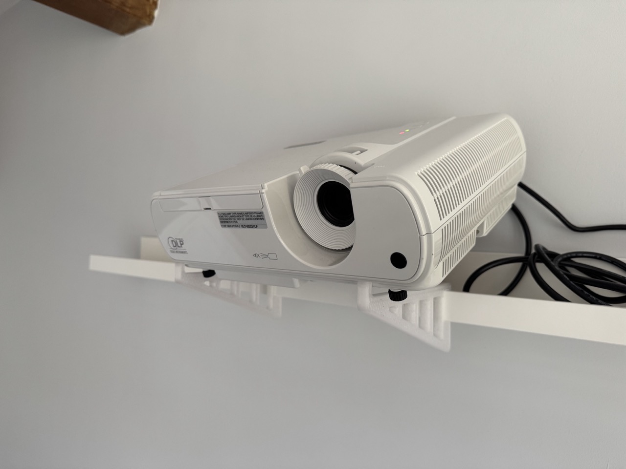 Video PROJECTOR Support for IKEA MOSSLANDA