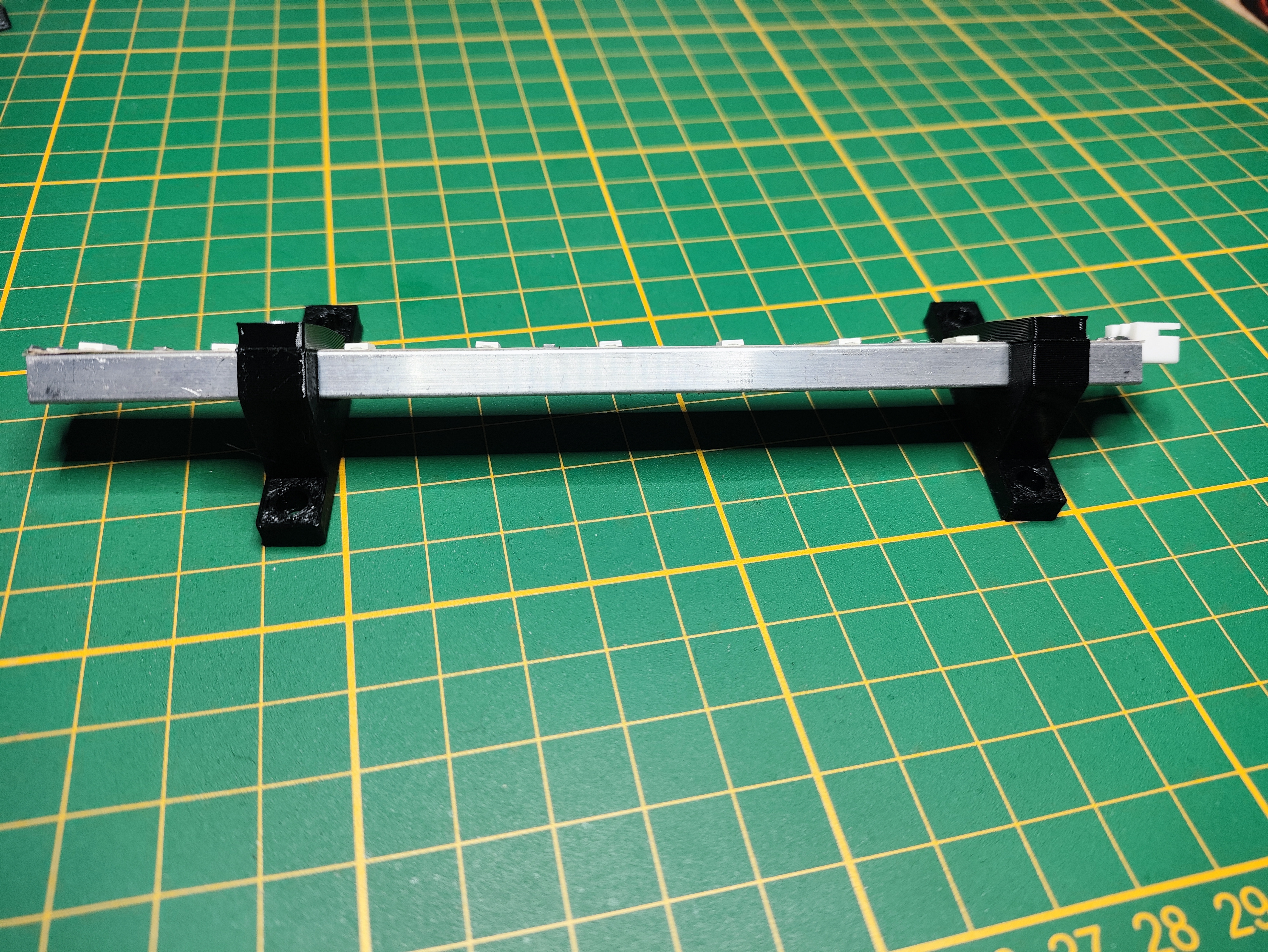 LED holder 45 degree — thumbnail 3