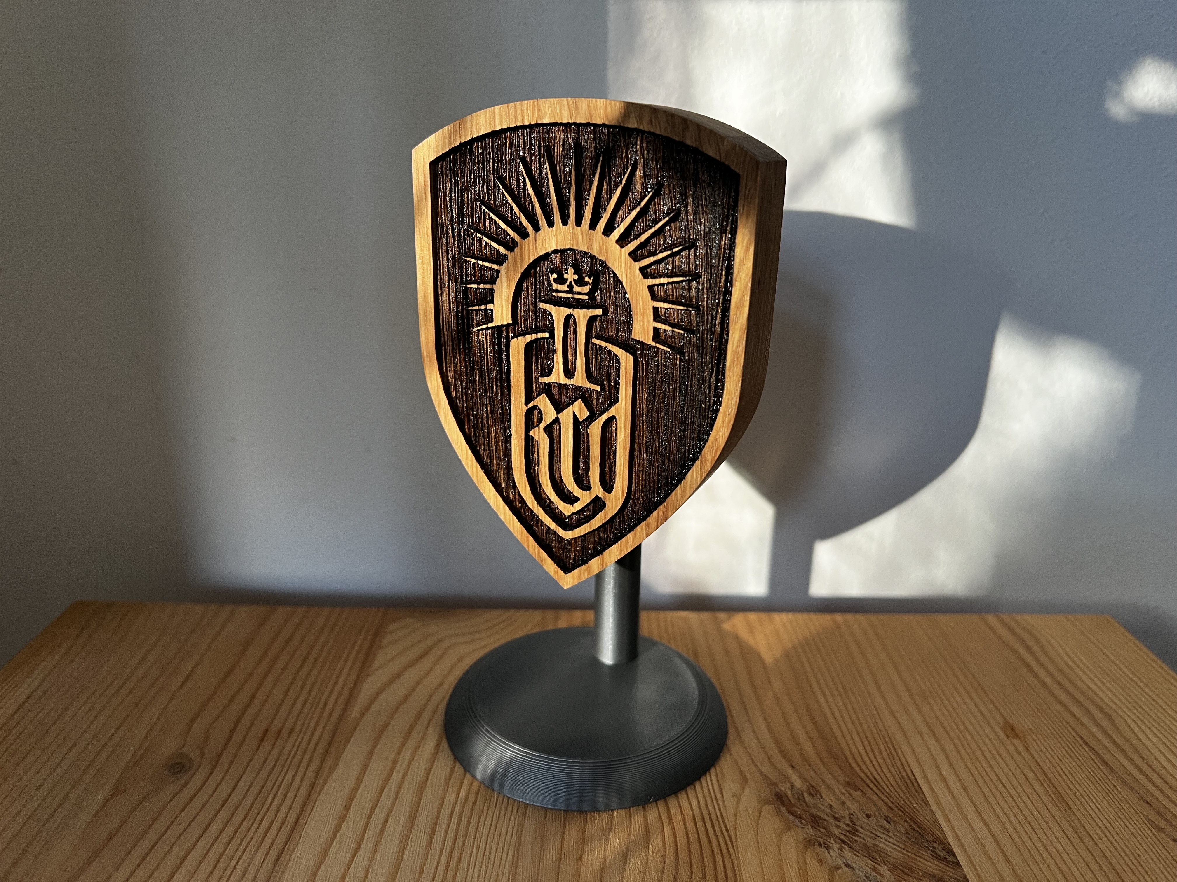 Kingdom Come: Deliverance II - Coat of arms stand