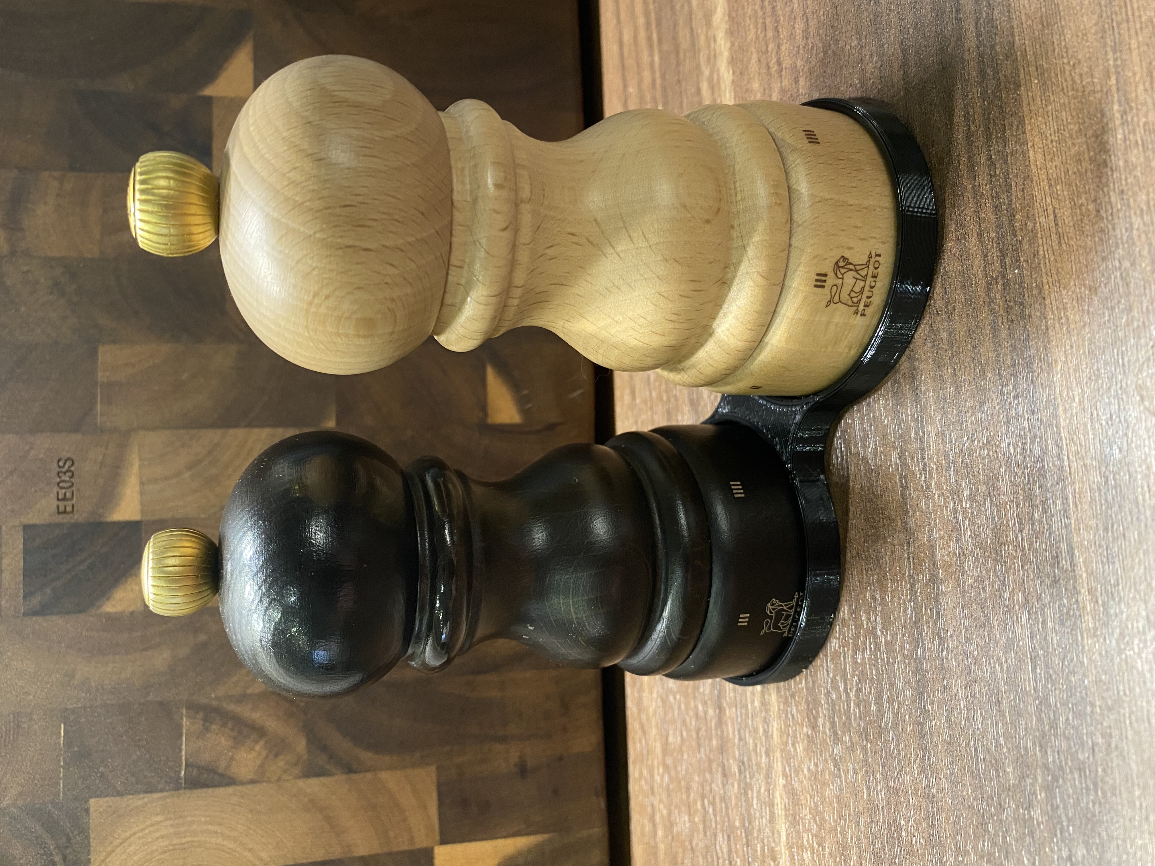 Peugeot Pepper and Salt Coaster 60 and 54 mm Versions | Untersetzer für Peugeot Salz und Pfeffermühle