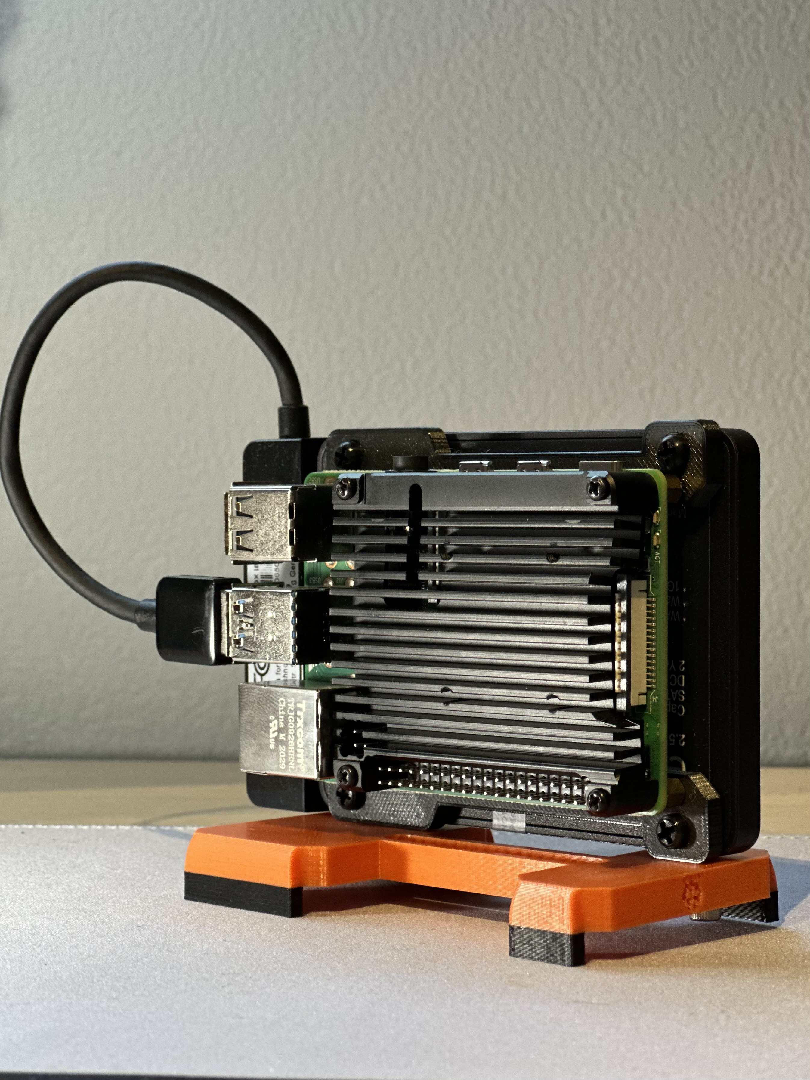 Raspberry nas mount SSD 2.5" heatsink or fan