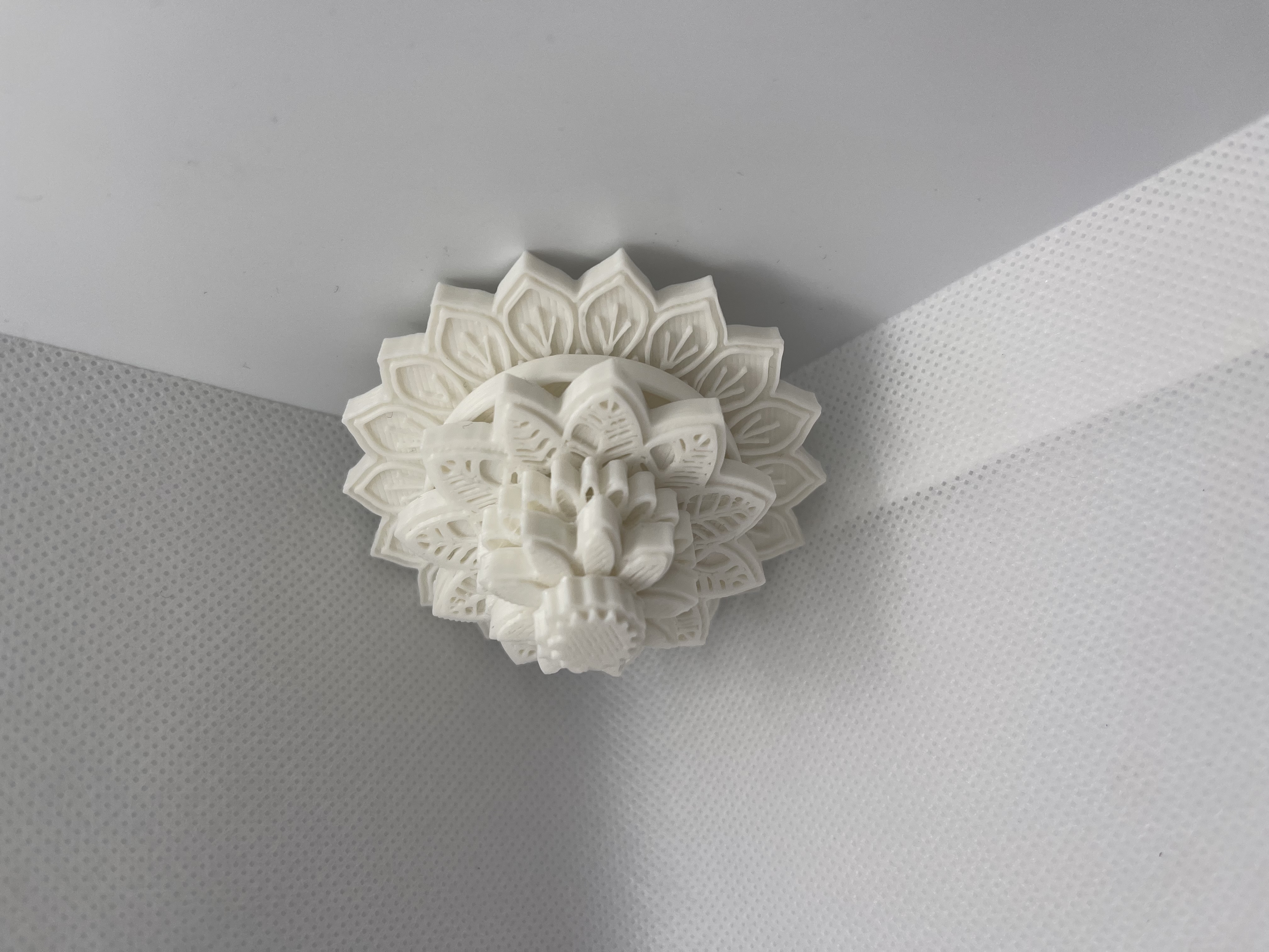 Miniatura 2 do modelo 3D Mandala multicolor