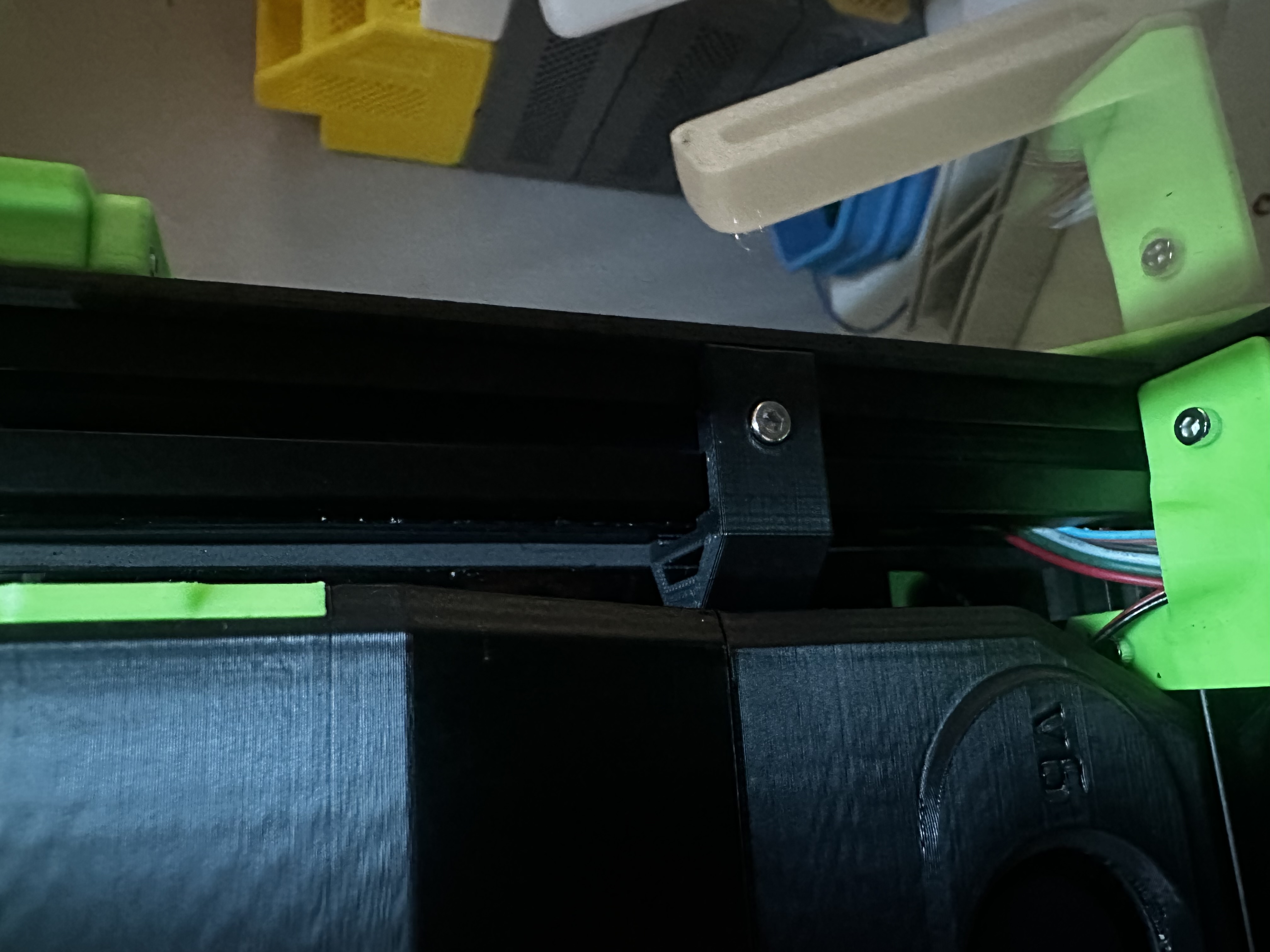 Nevermore v6 90º angle bracket for trident 2020 extrusion