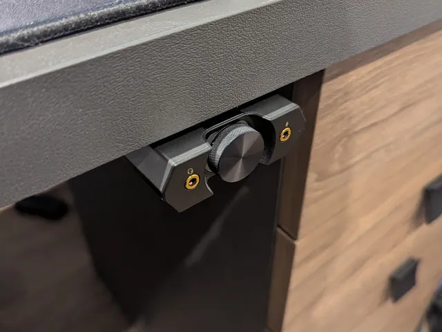Sound Blaster X G6 underdesk/wall mount