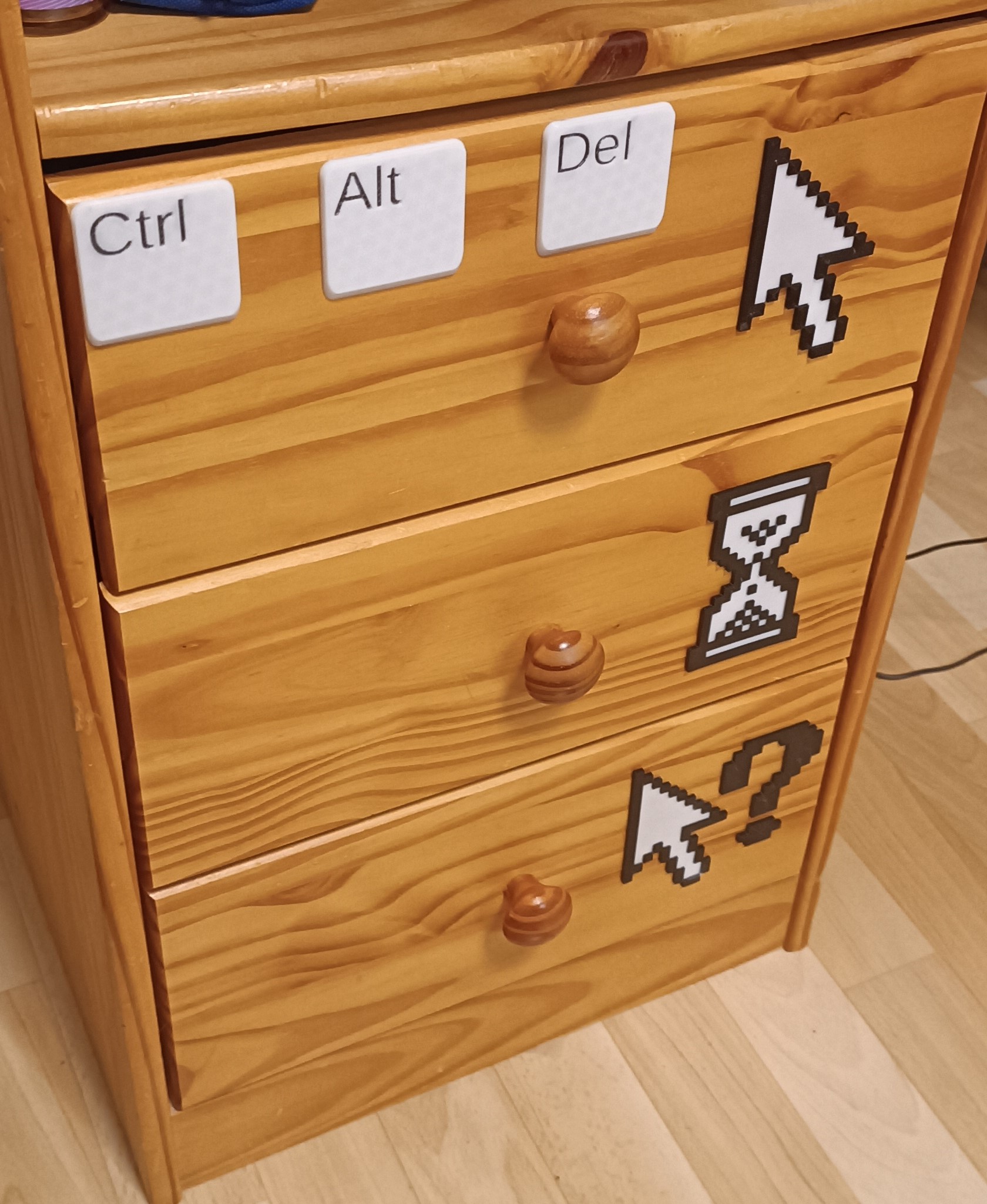 CTRL ALT DEL keys — thumbnail 2